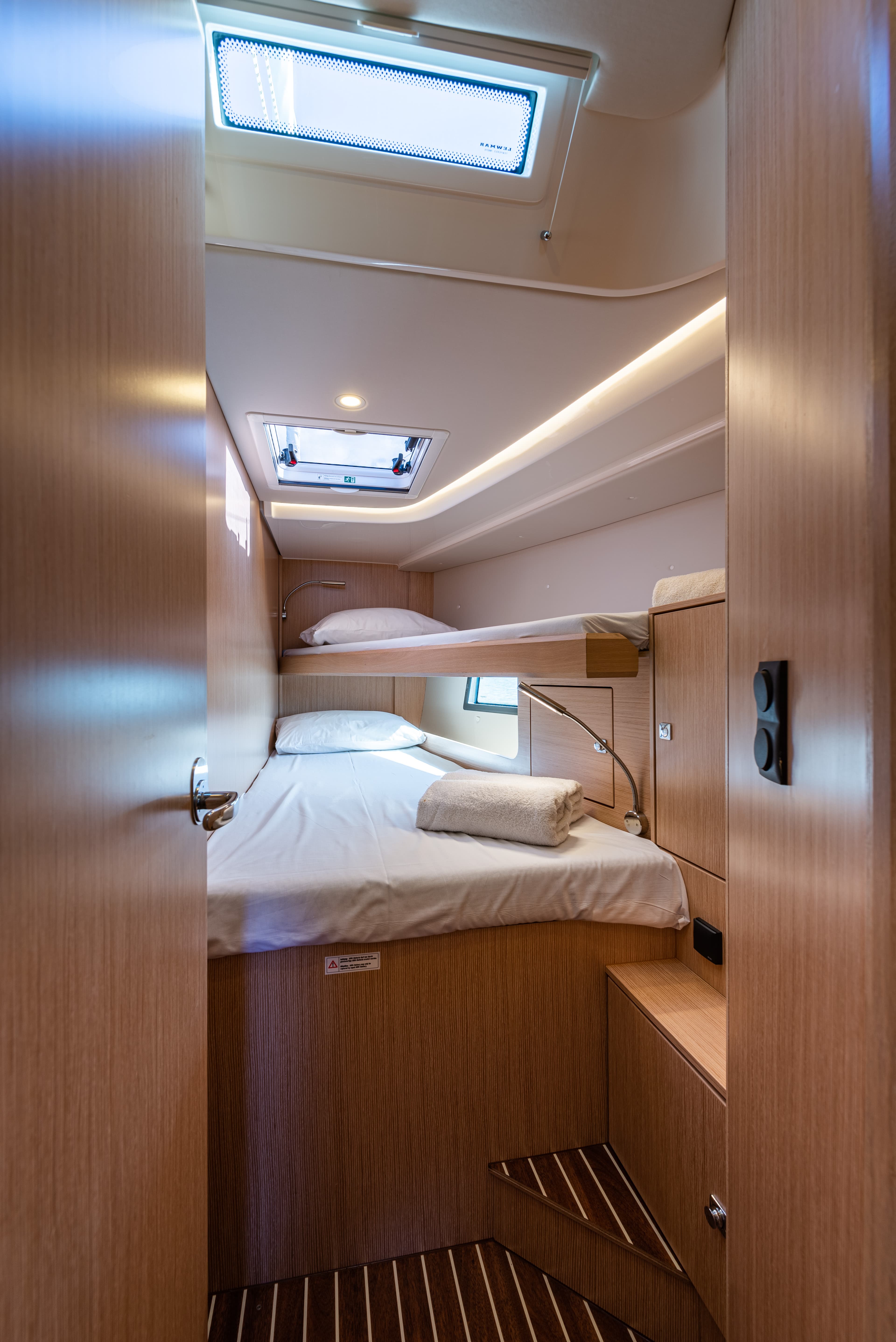 Bavaria C45 - photo 17