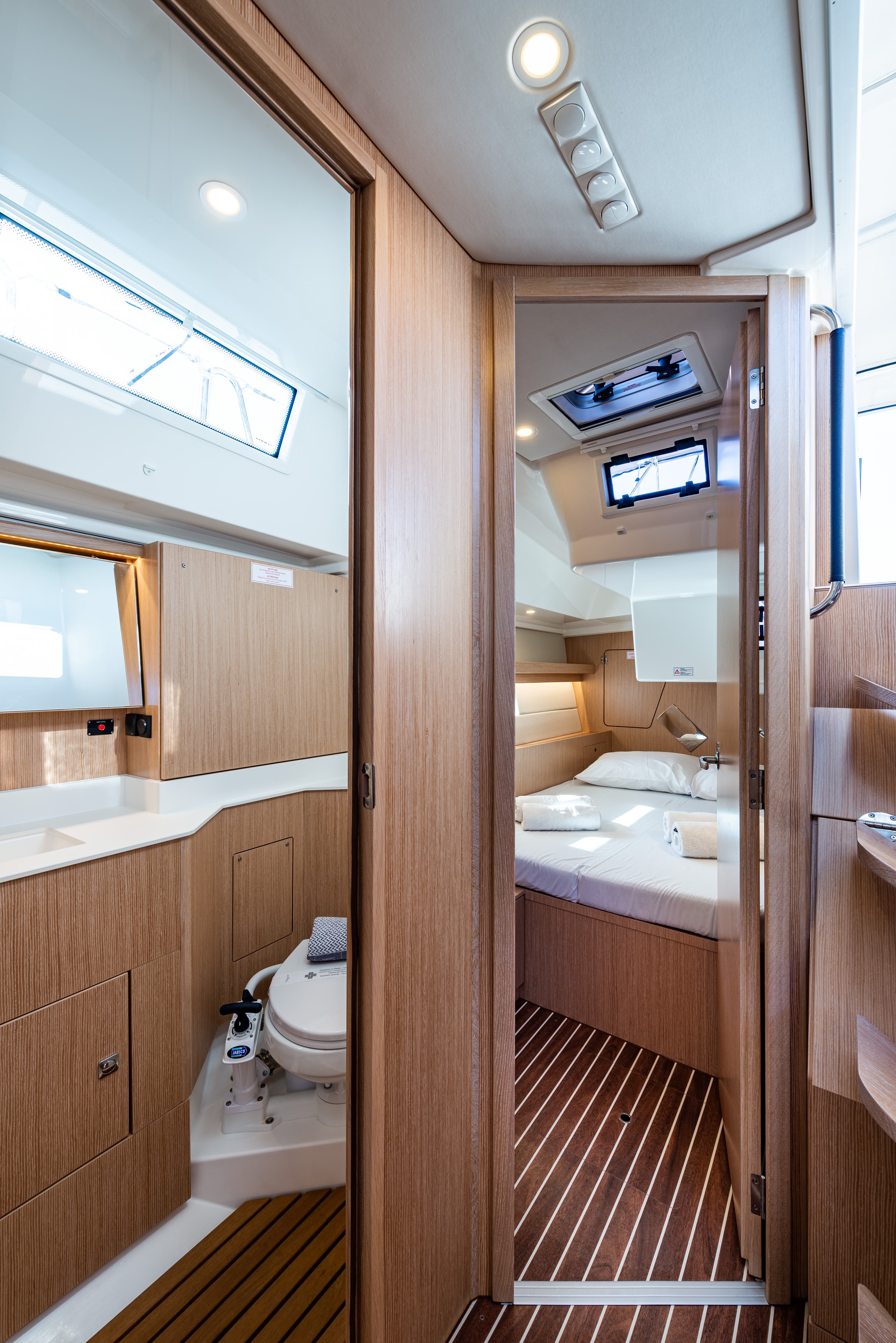 Bavaria C45 - photo 29