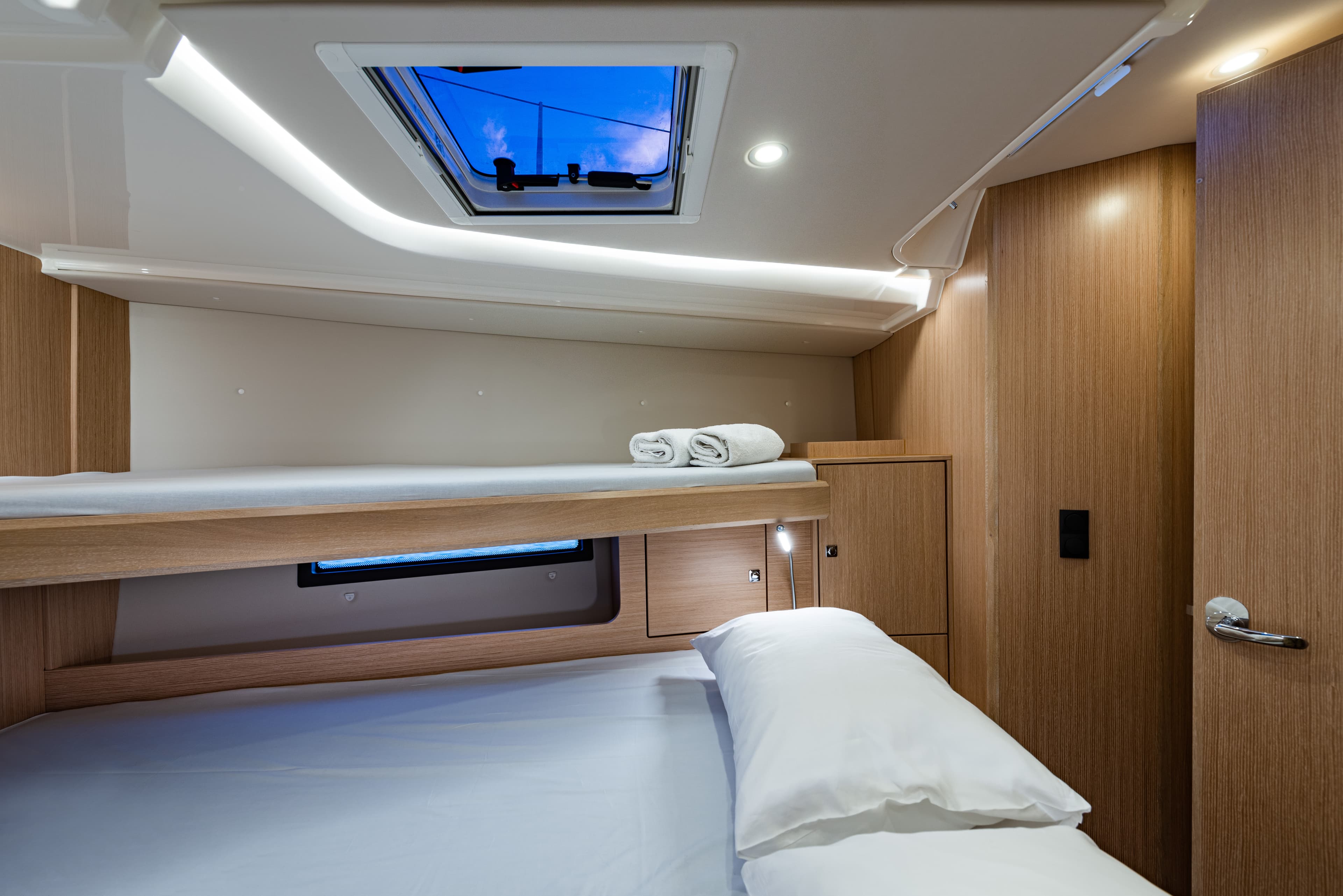 Bavaria C45 - photo 8