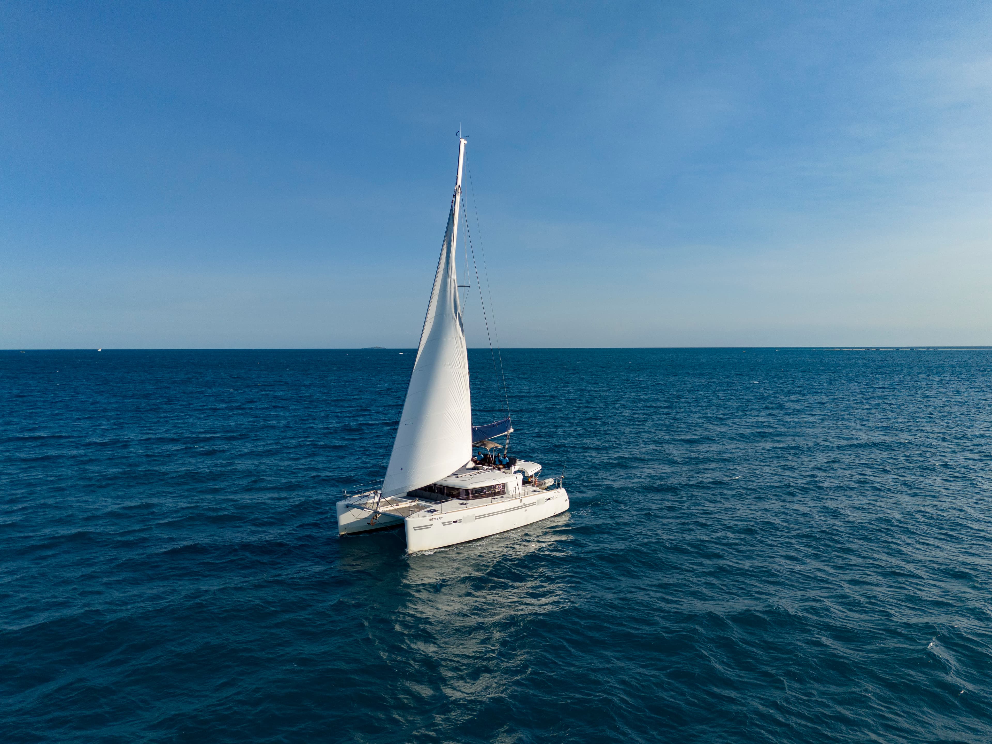 Lagoon 450 Fly - photo 24