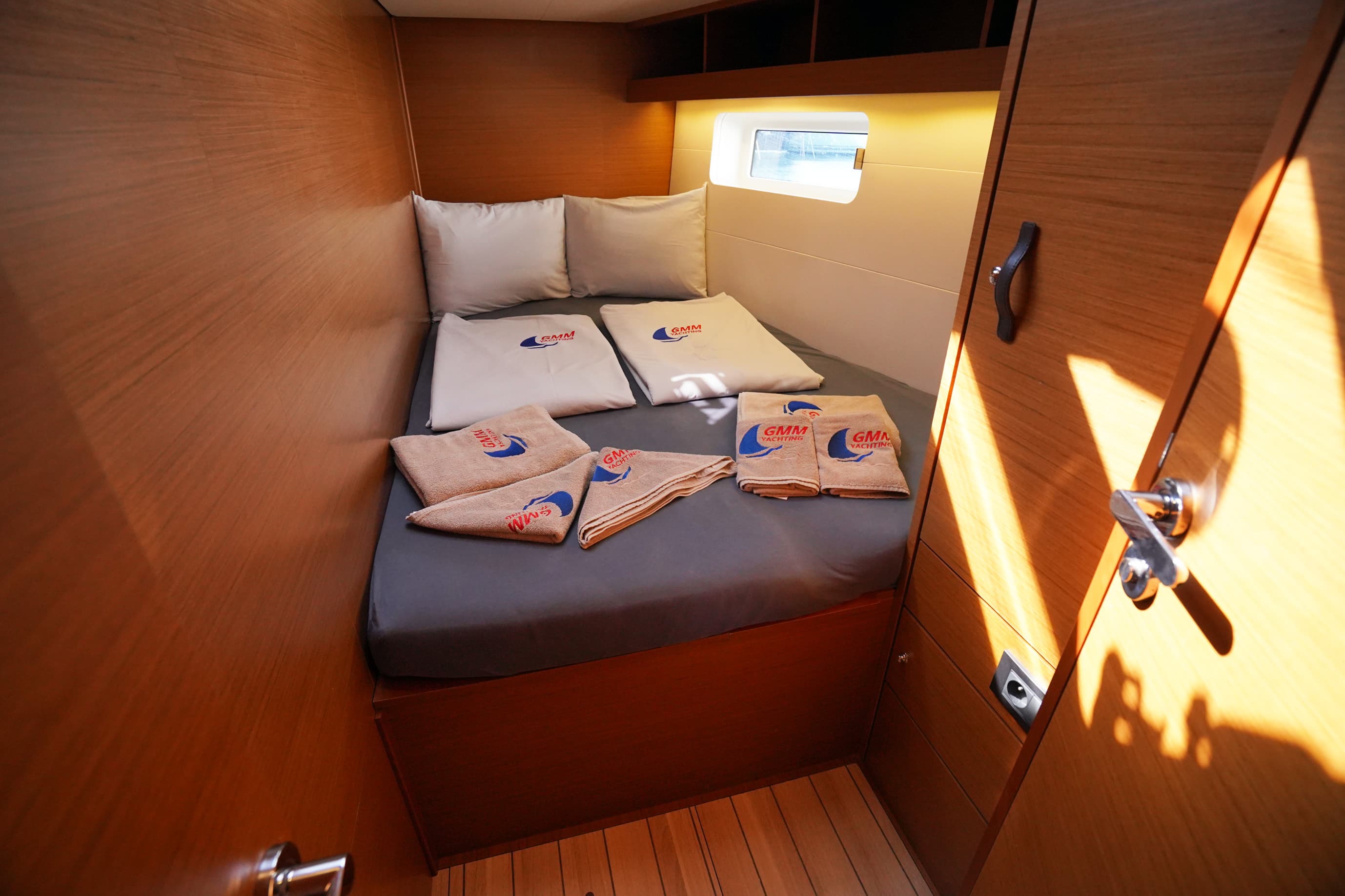 Jeanneau 54 - photo 27