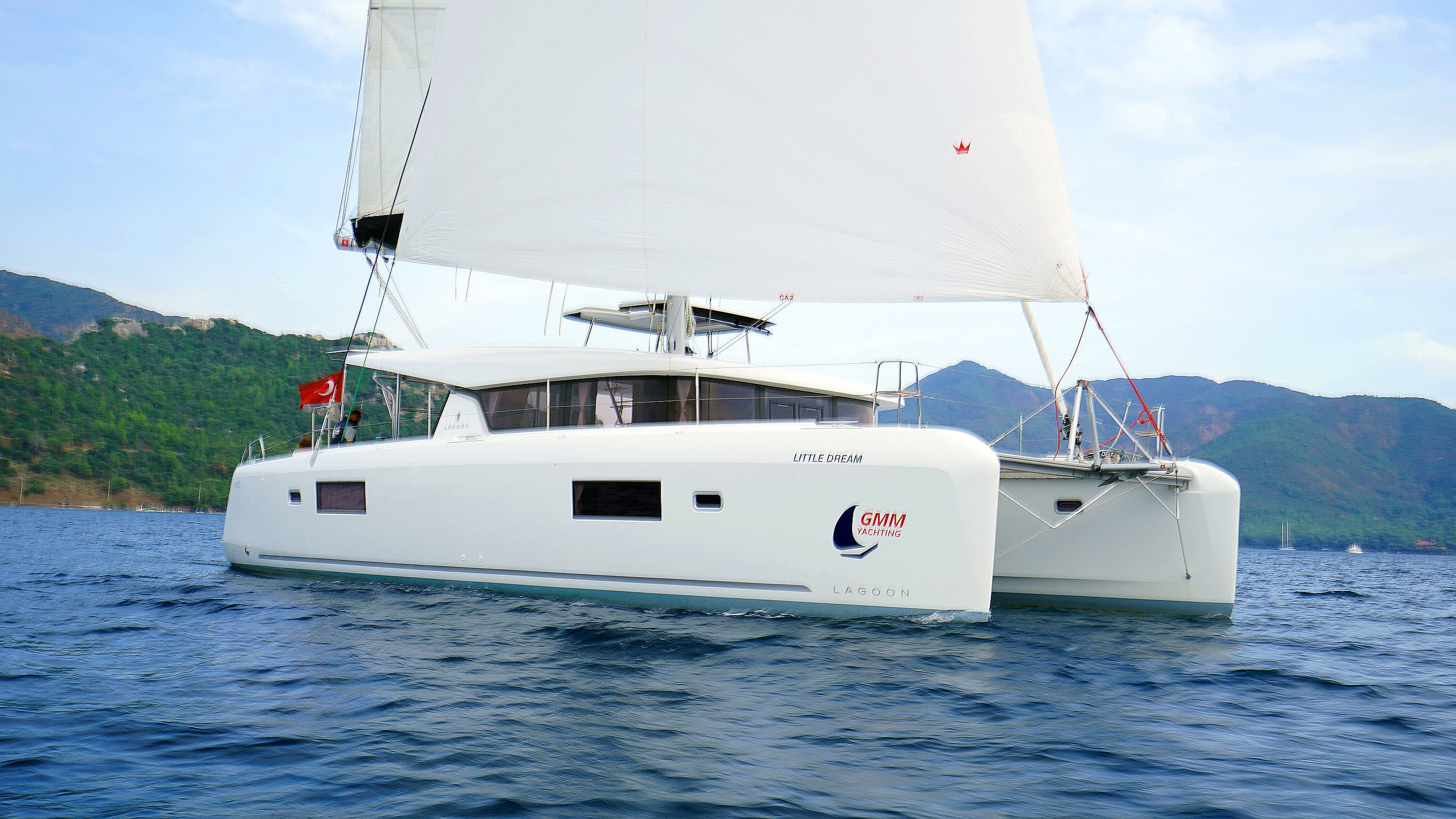 Lagoon 42 - photo 22