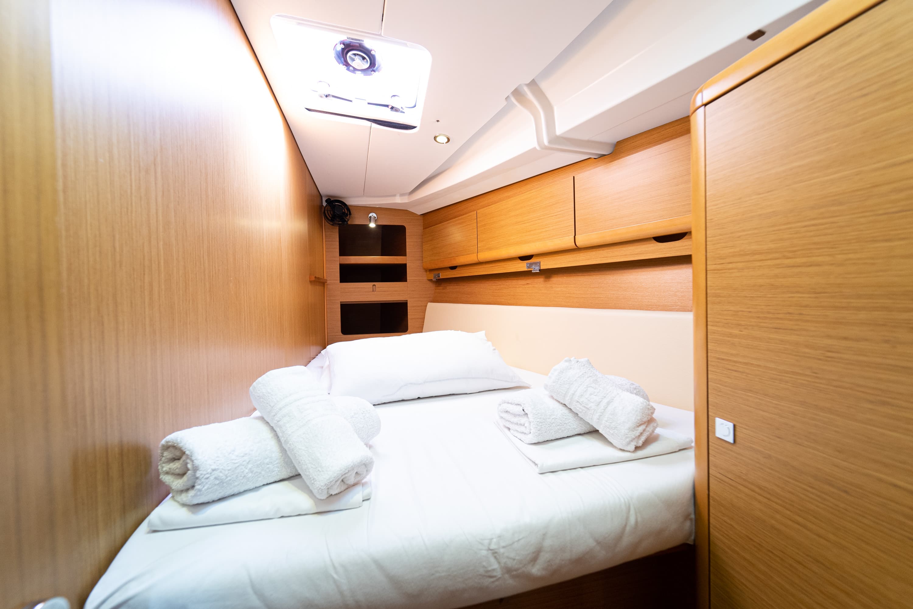 Sun Odyssey 44 i - photo 12