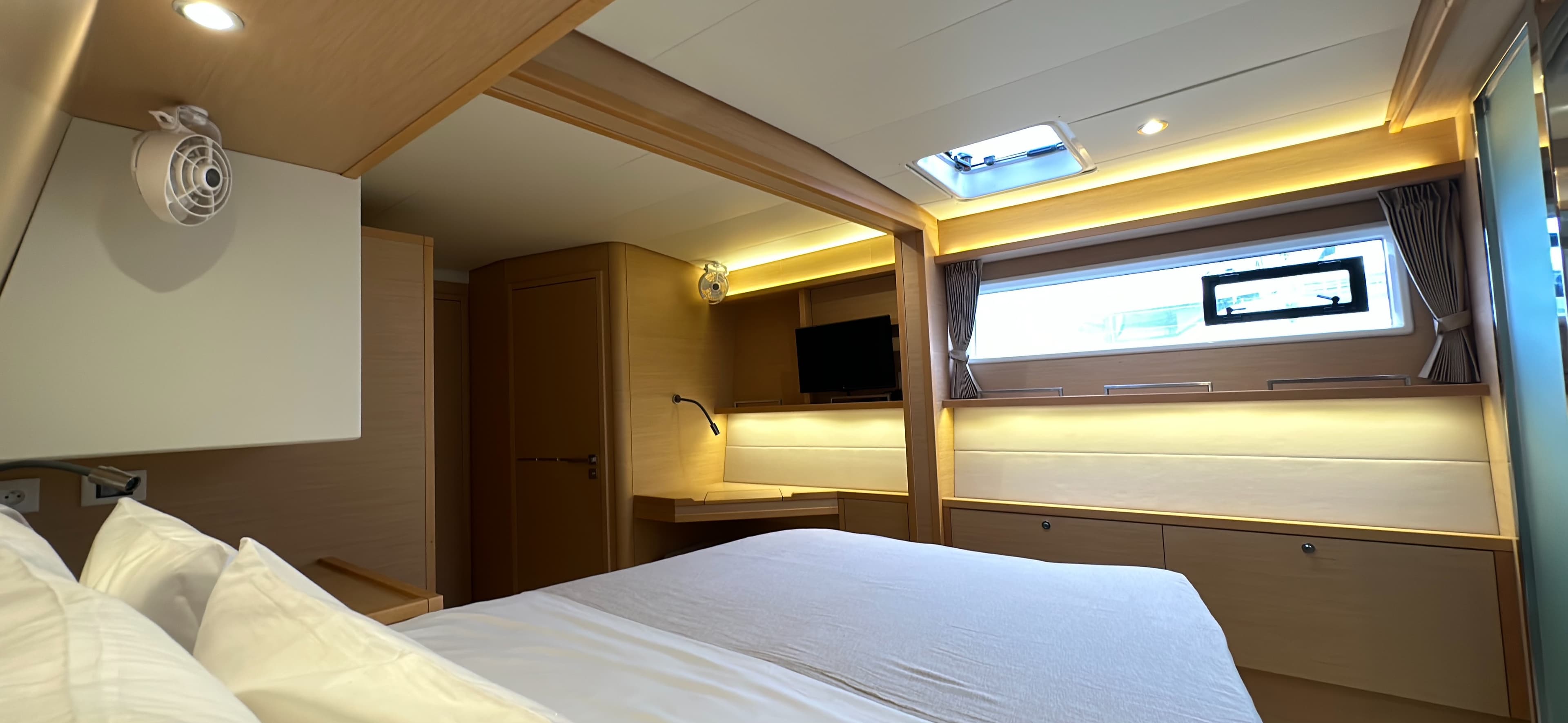 Lagoon 560 S2 - photo 12