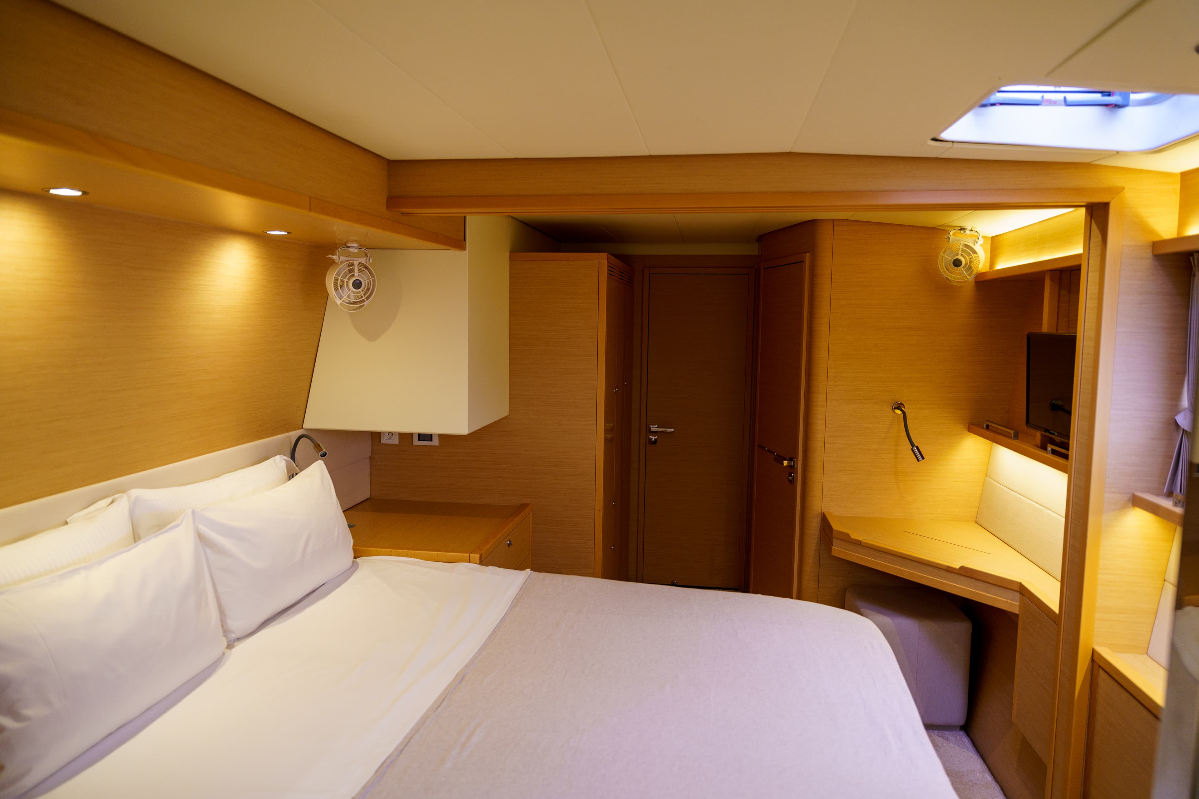 Lagoon 560 S2 - photo 15