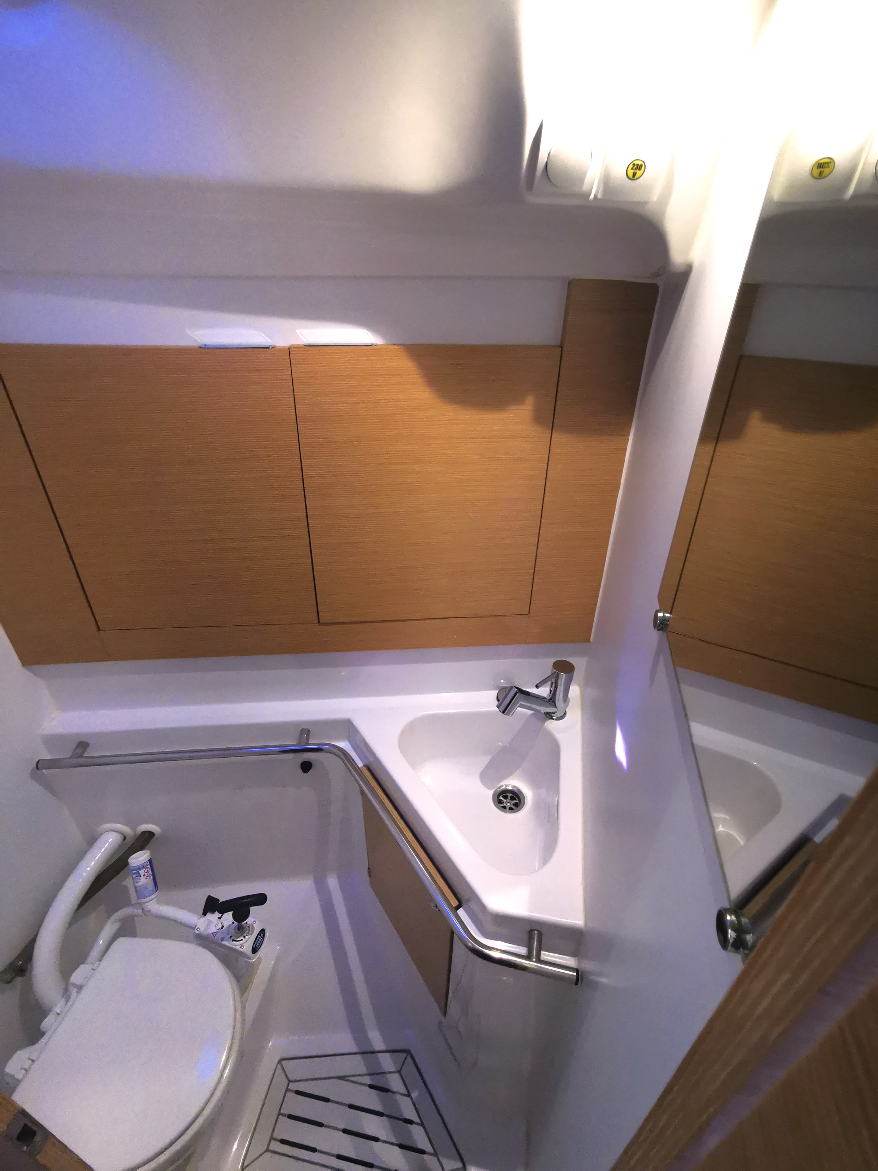 Elan Impression 45 - photo 11