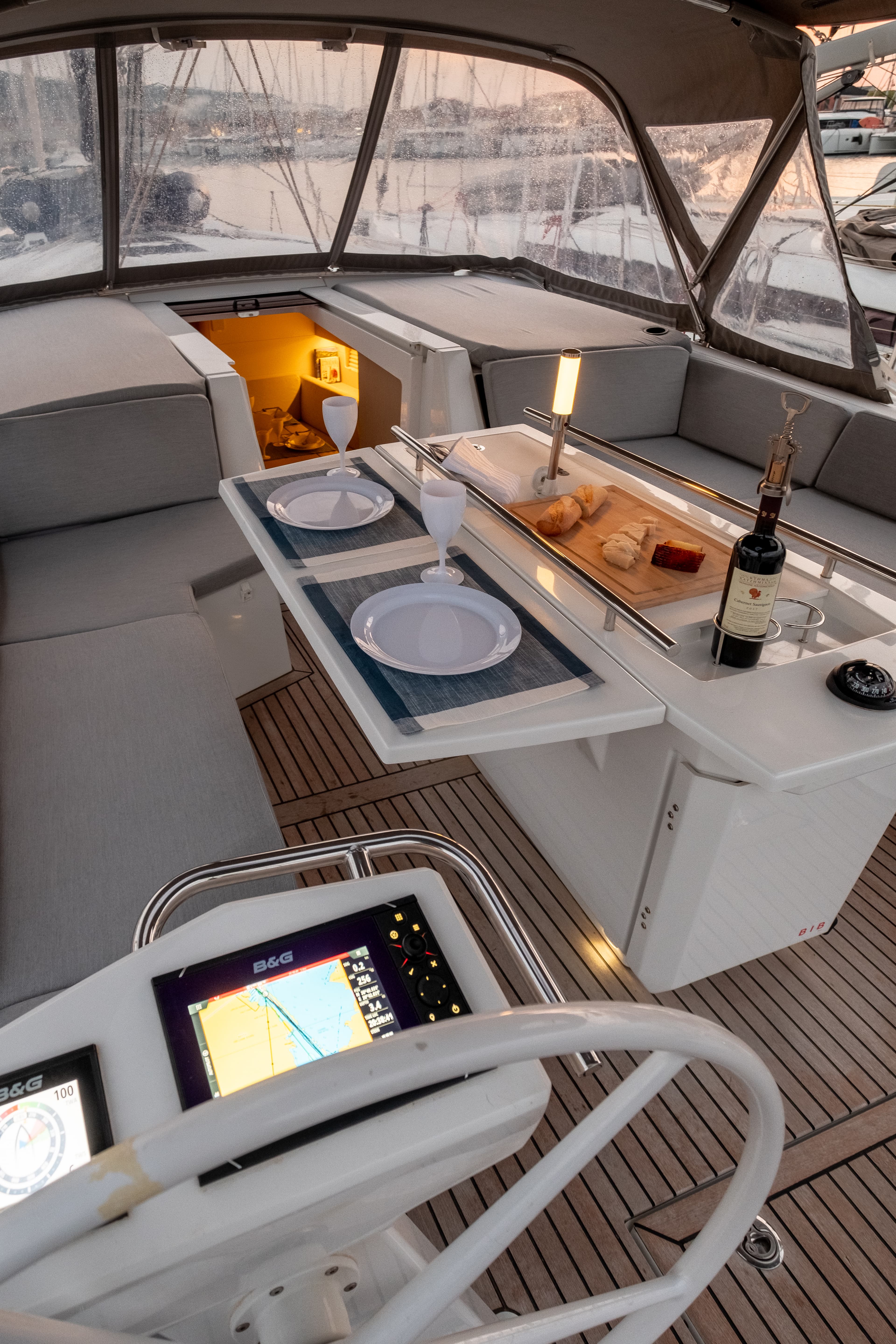 Oceanis 46.1 - photo 12