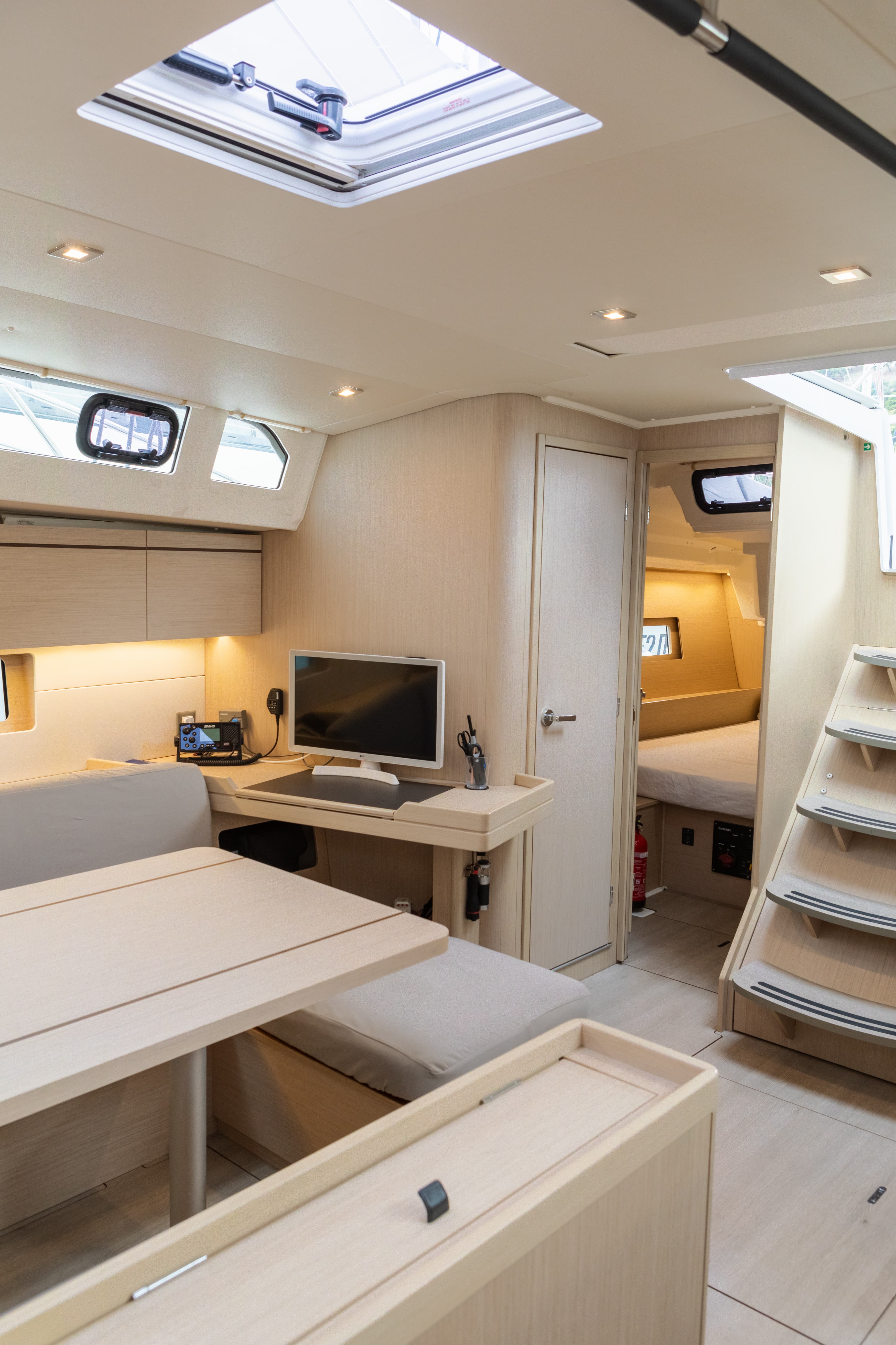 Oceanis 46.1 - photo 19