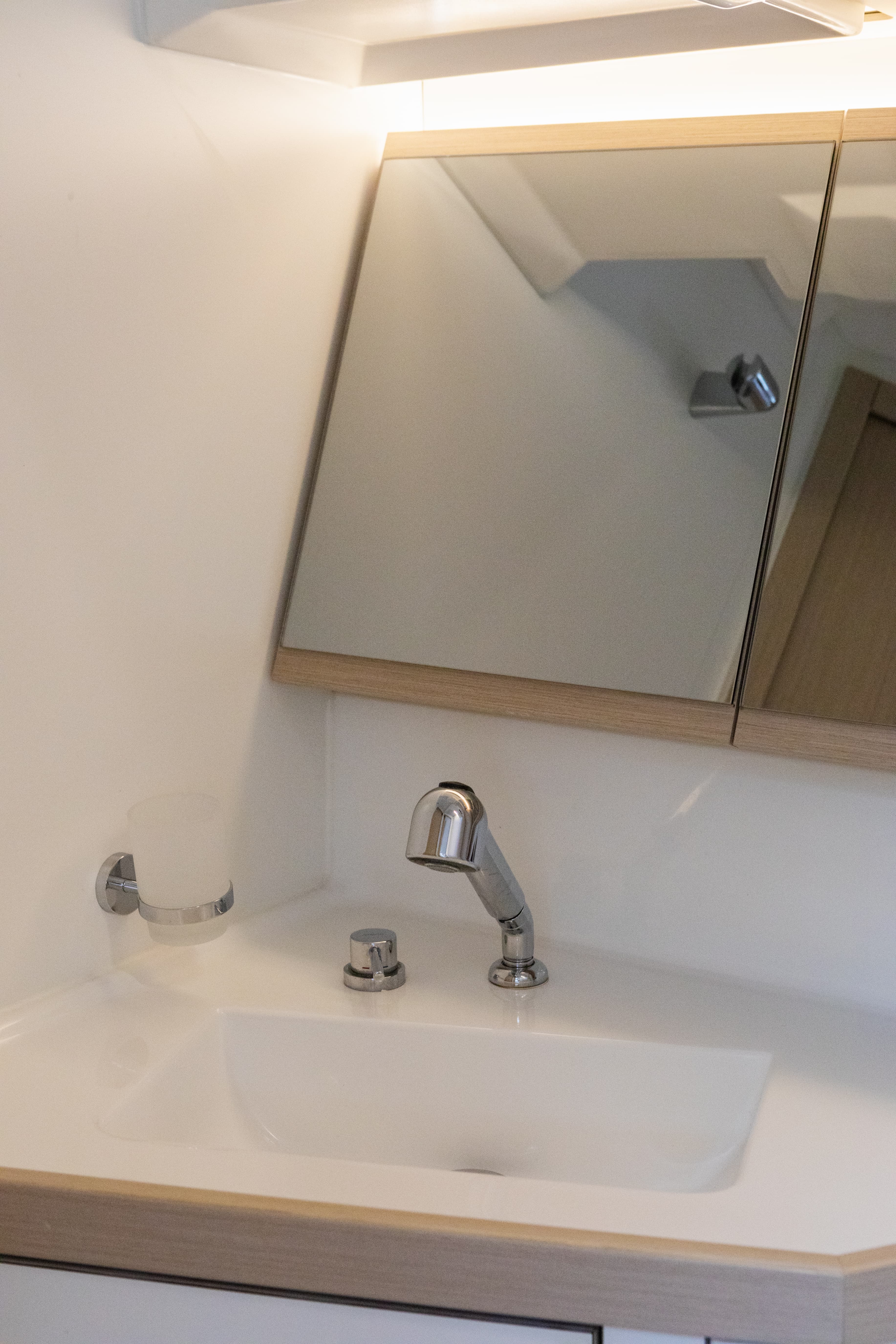 Oceanis 46.1 - photo 16