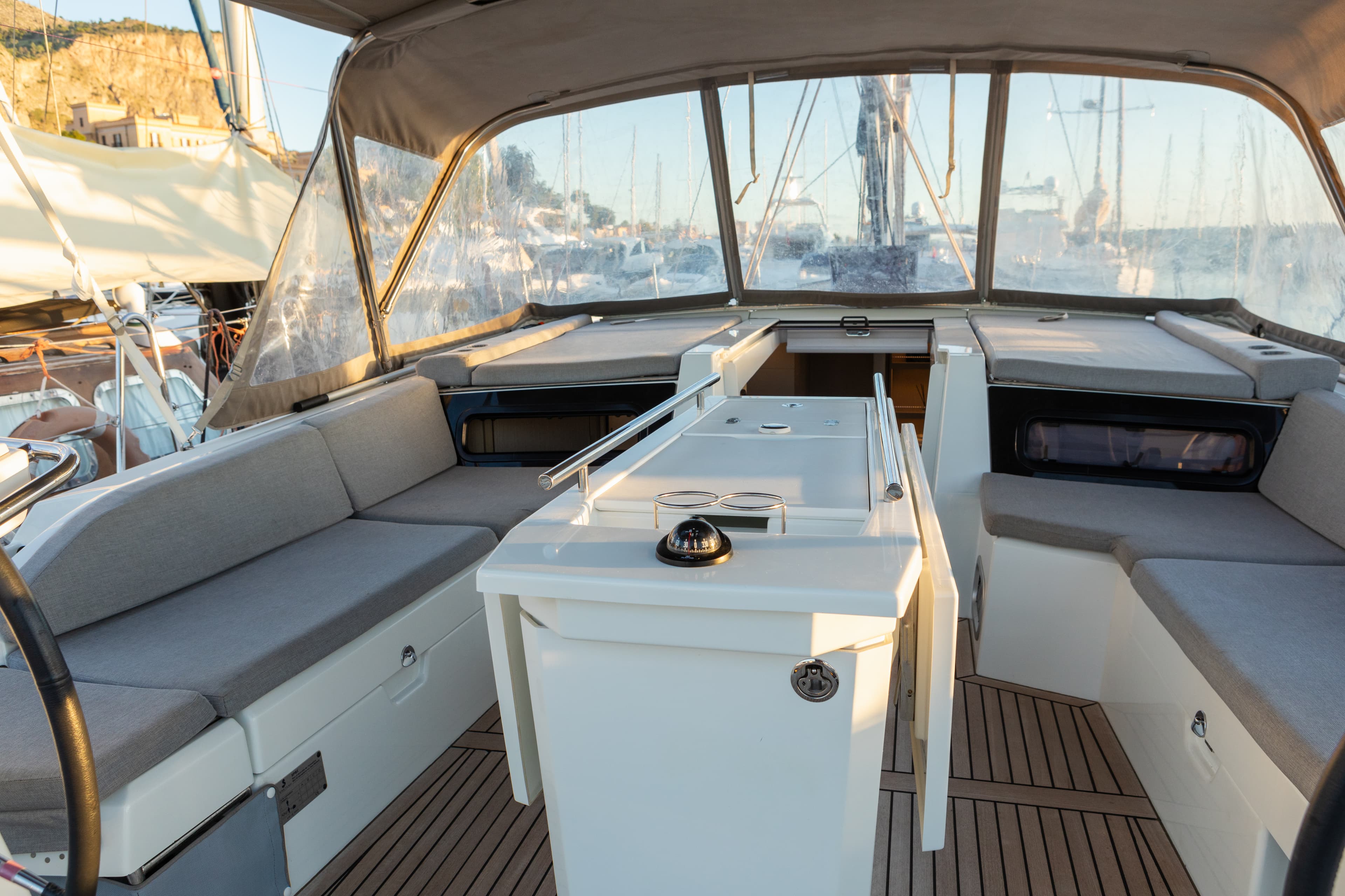 Oceanis 46.1 - photo 14