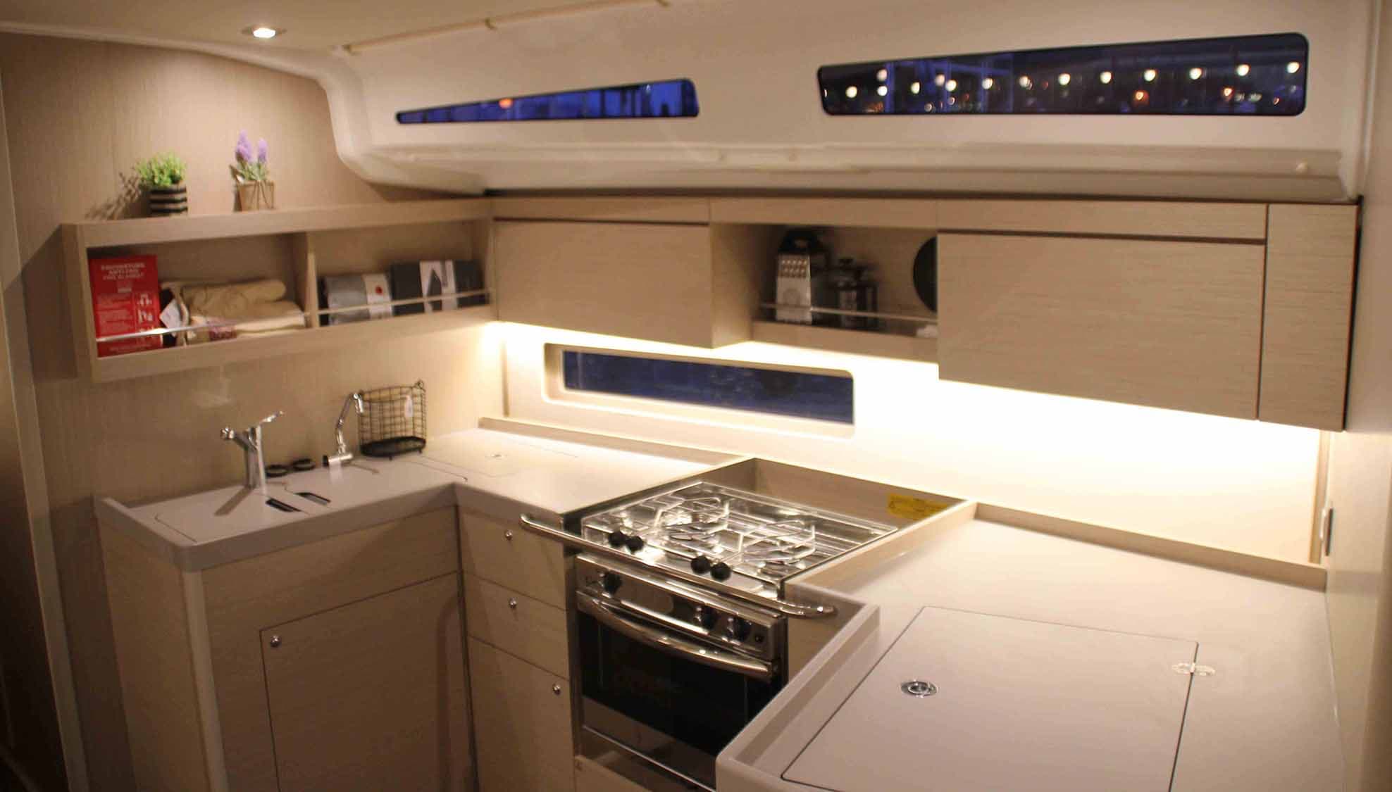 Oceanis 40.1 - photo 15