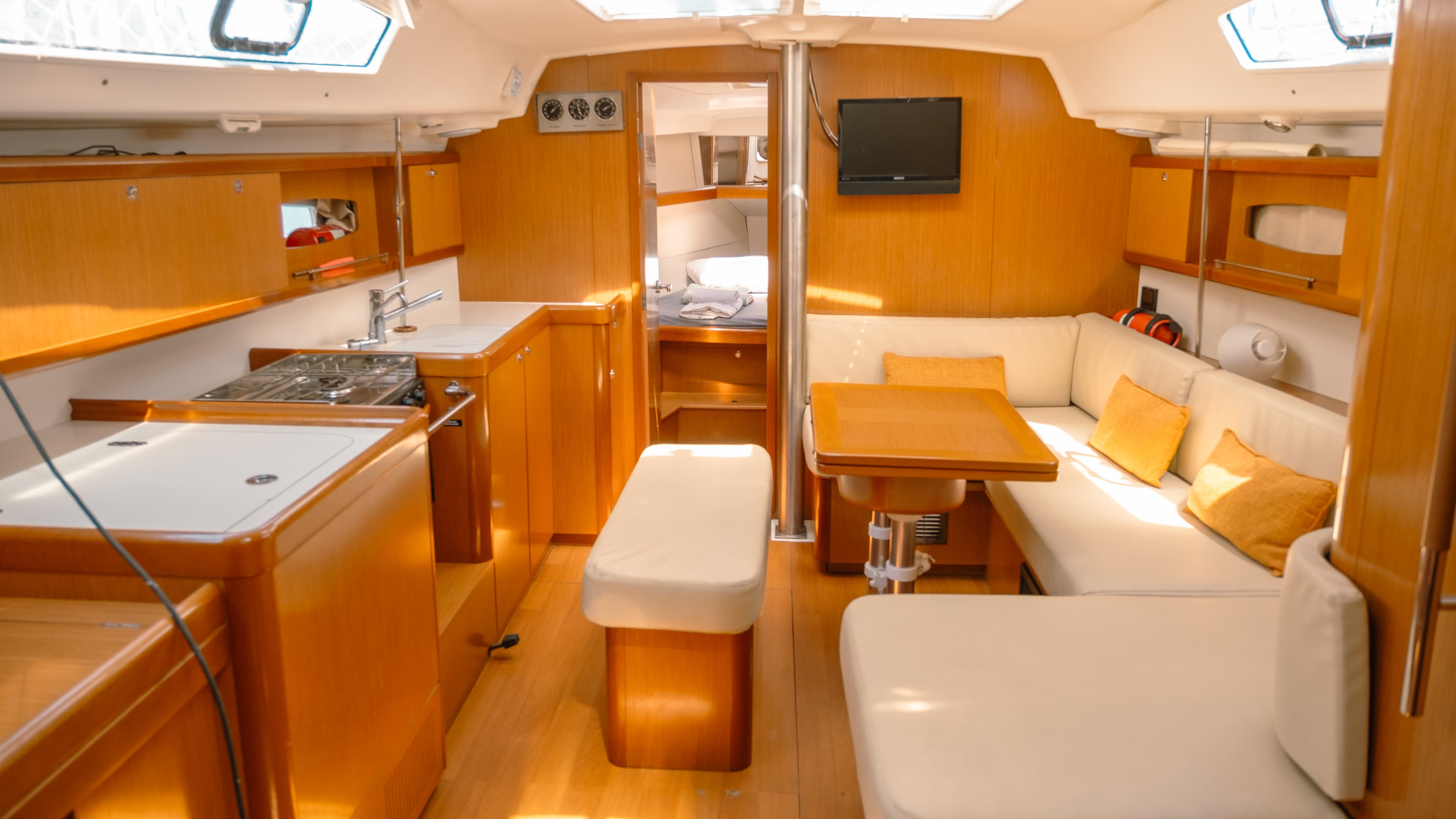 Oceanis 40 - photo 26