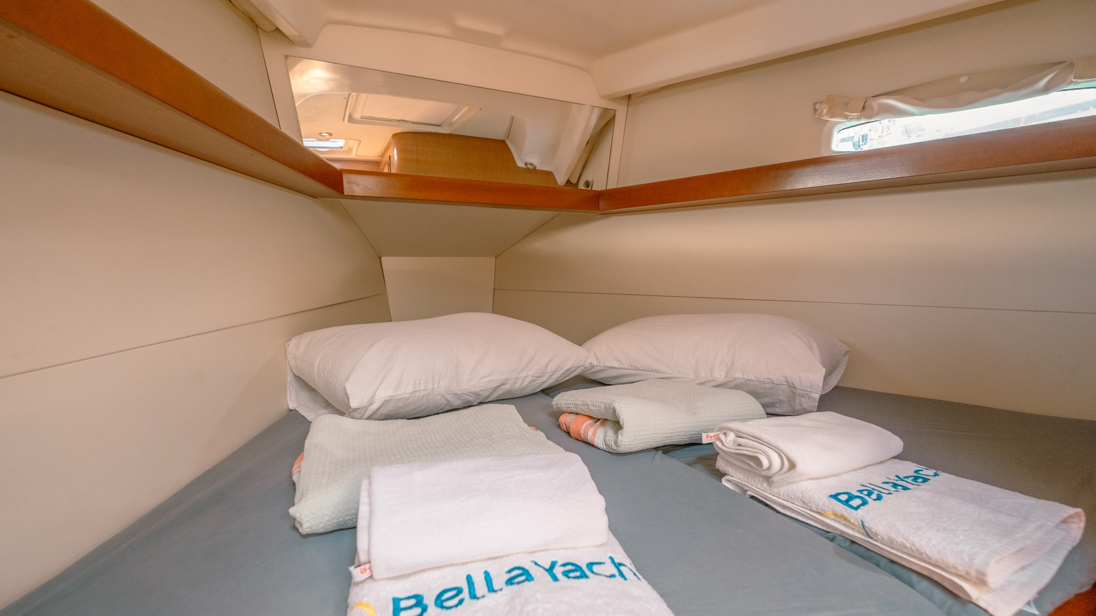 Oceanis 40 - photo 13