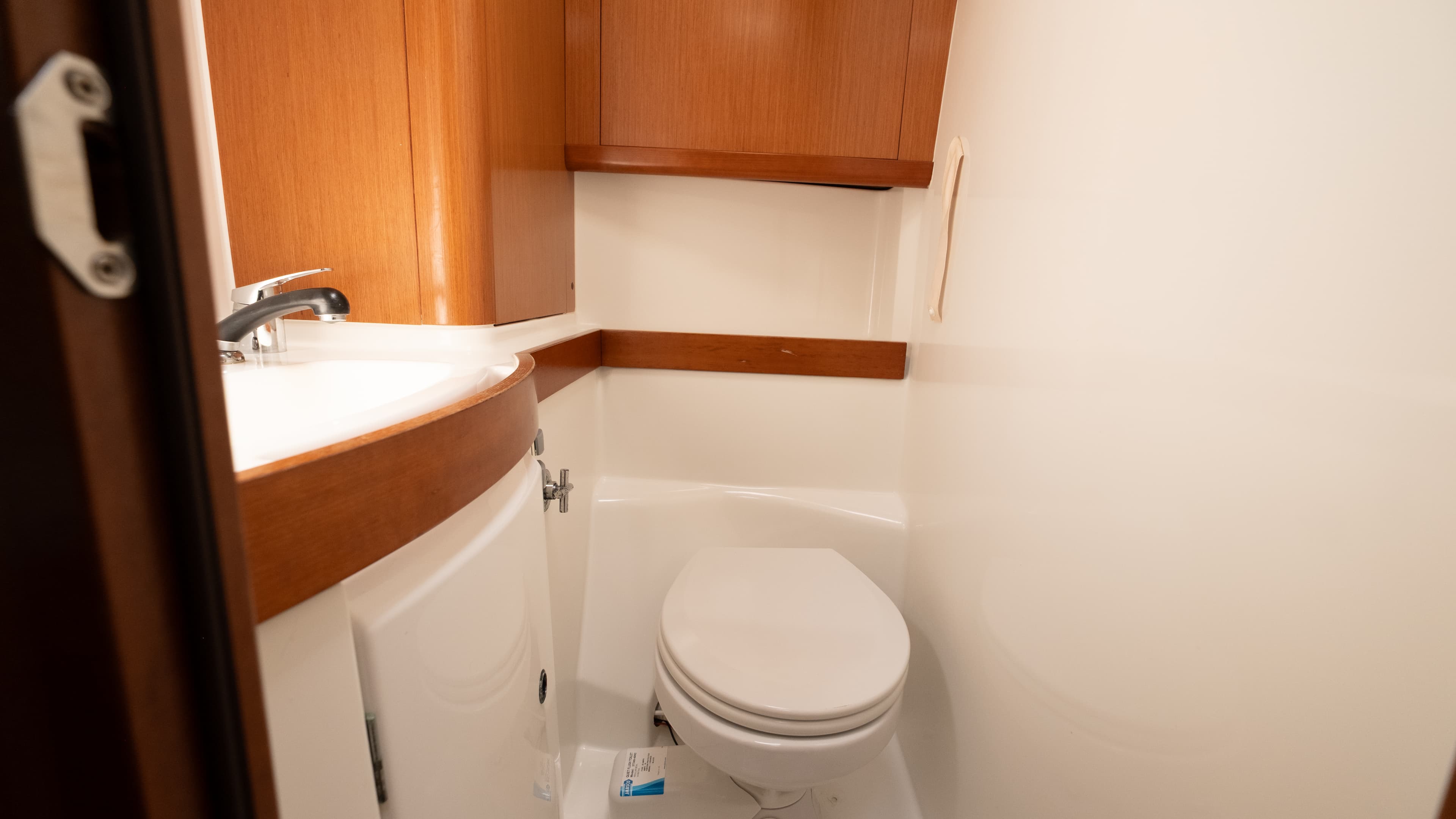 Oceanis 40 - photo 9