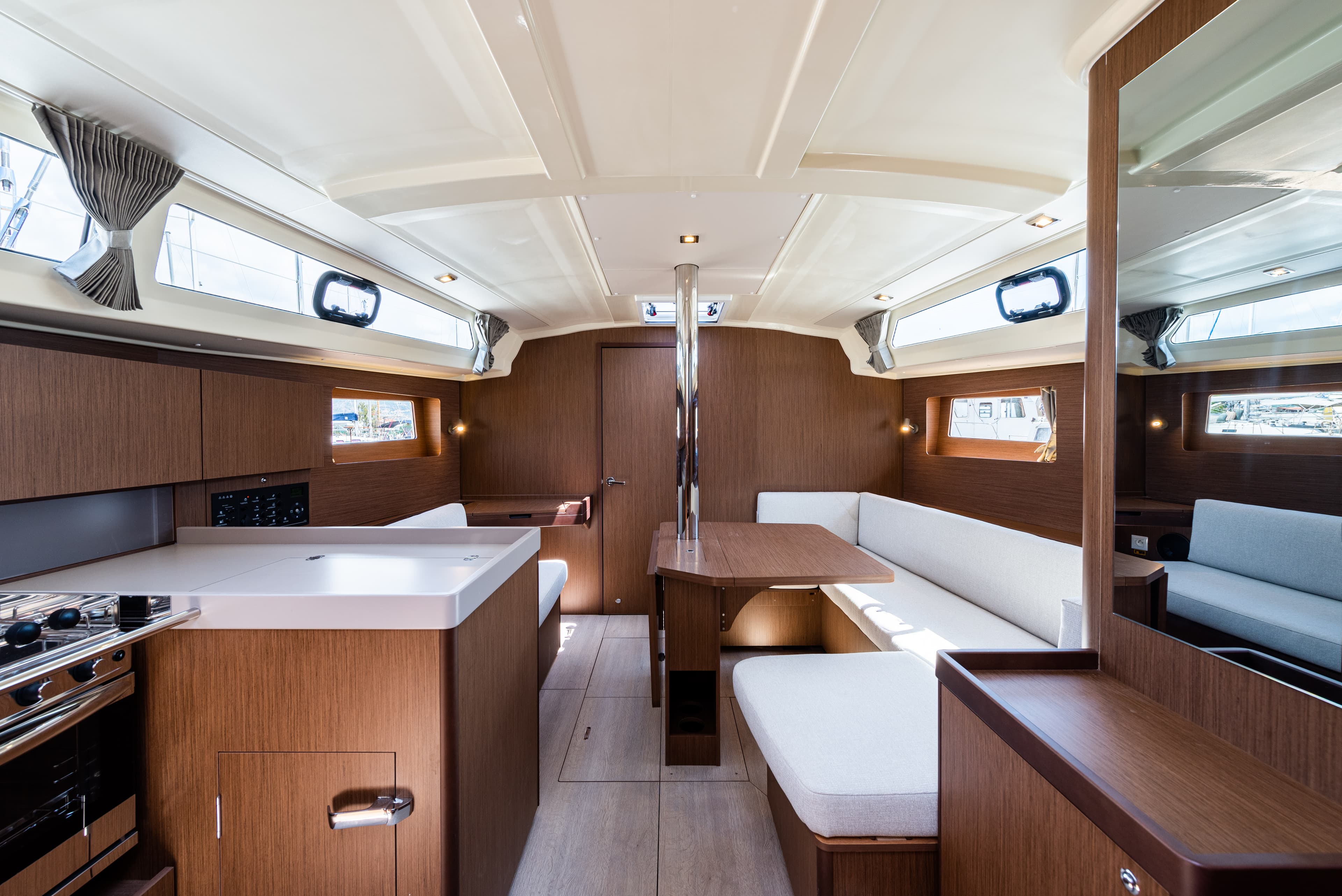 Oceanis 41.1 - photo 19