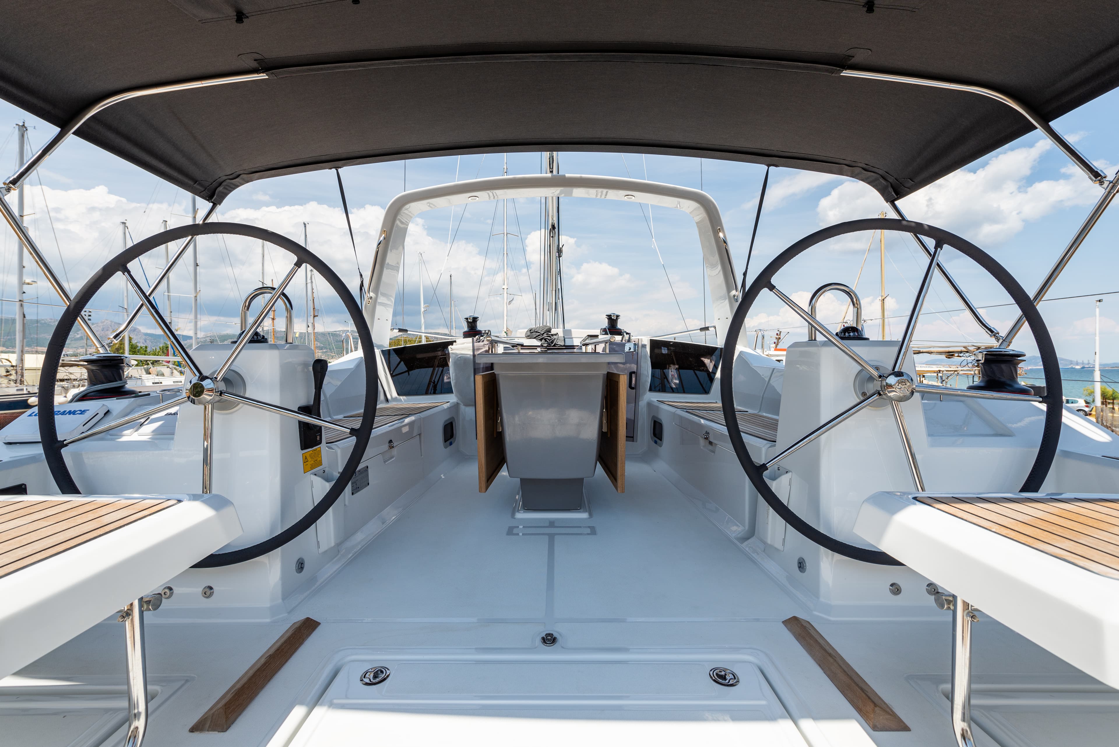 Oceanis 41.1 - photo 26