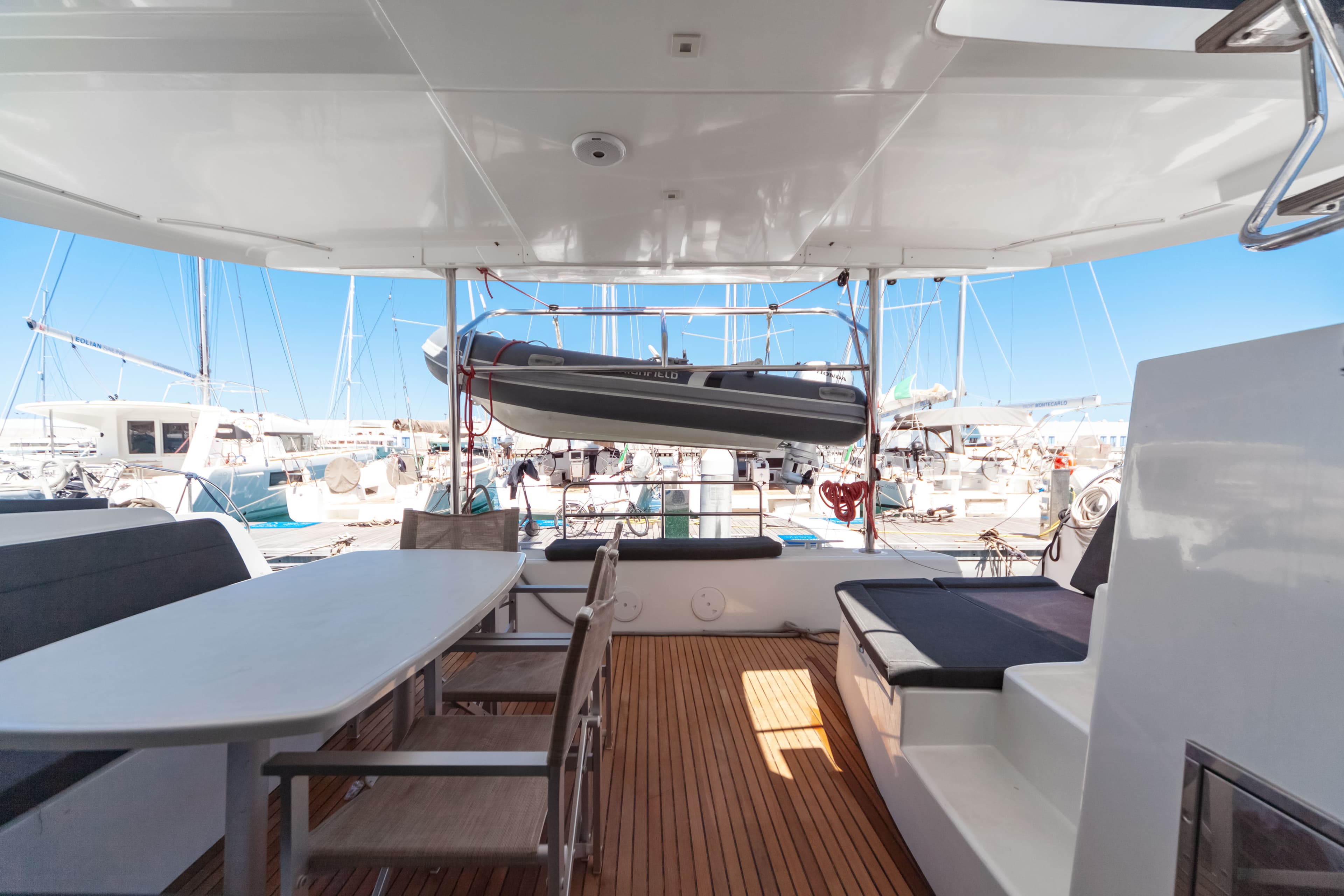 Lagoon 42 - photo 22