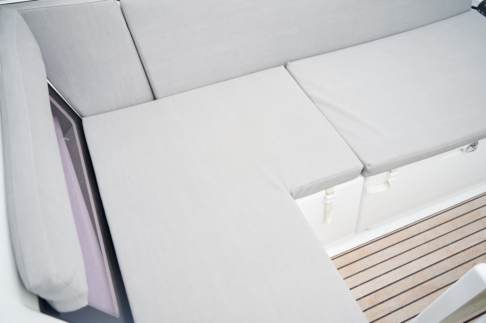 Sun Odyssey 440 - photo 12