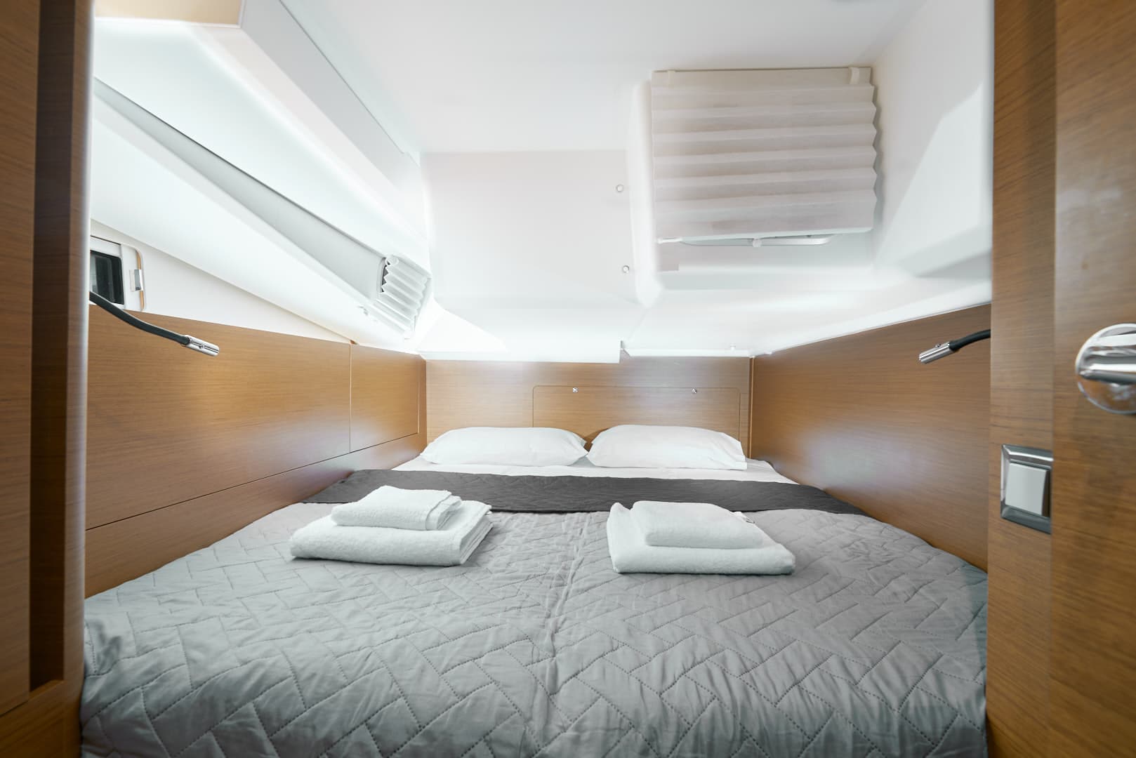 Sun Odyssey 440 - photo 4