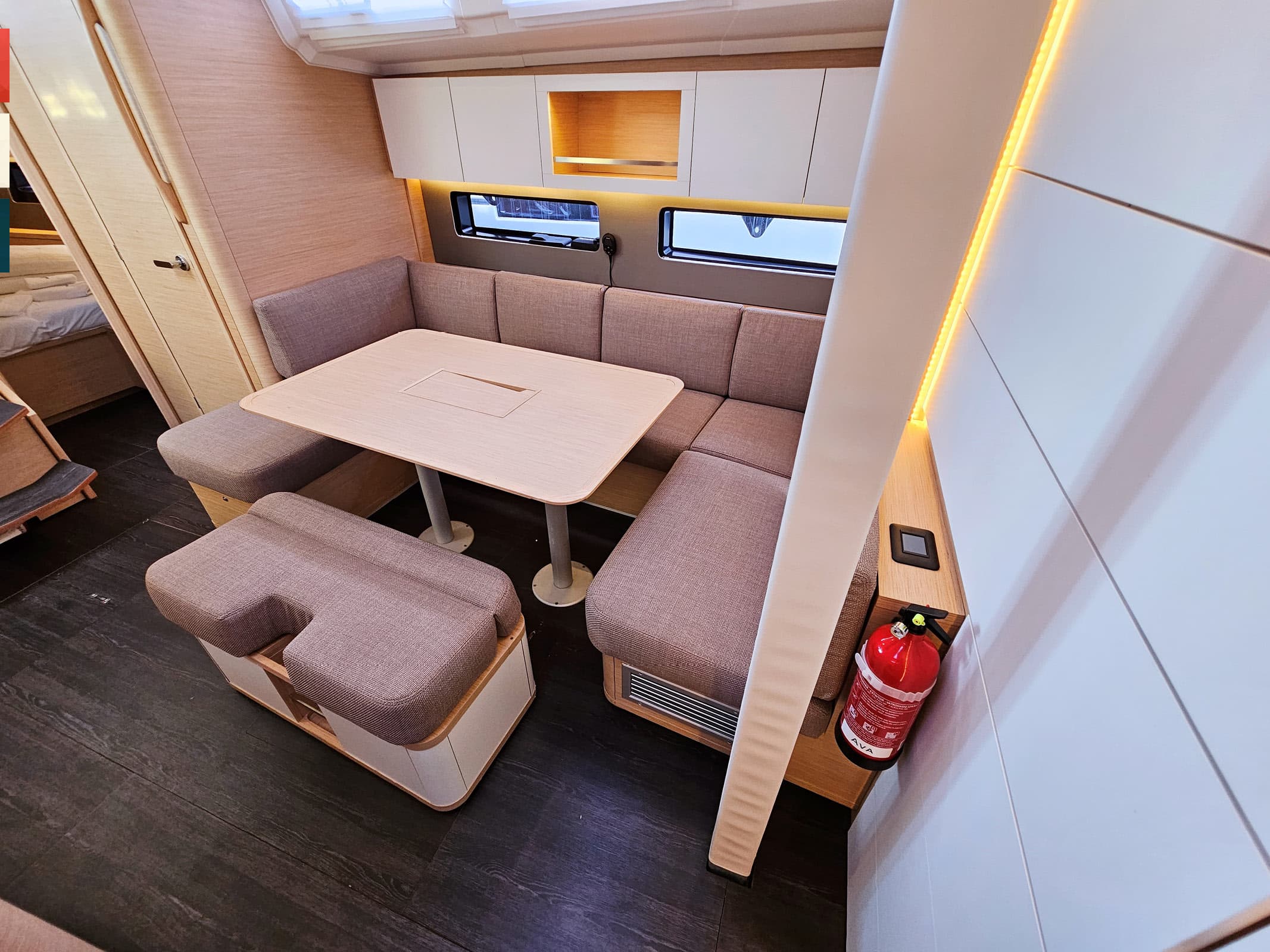 Dufour 41 - photo 24