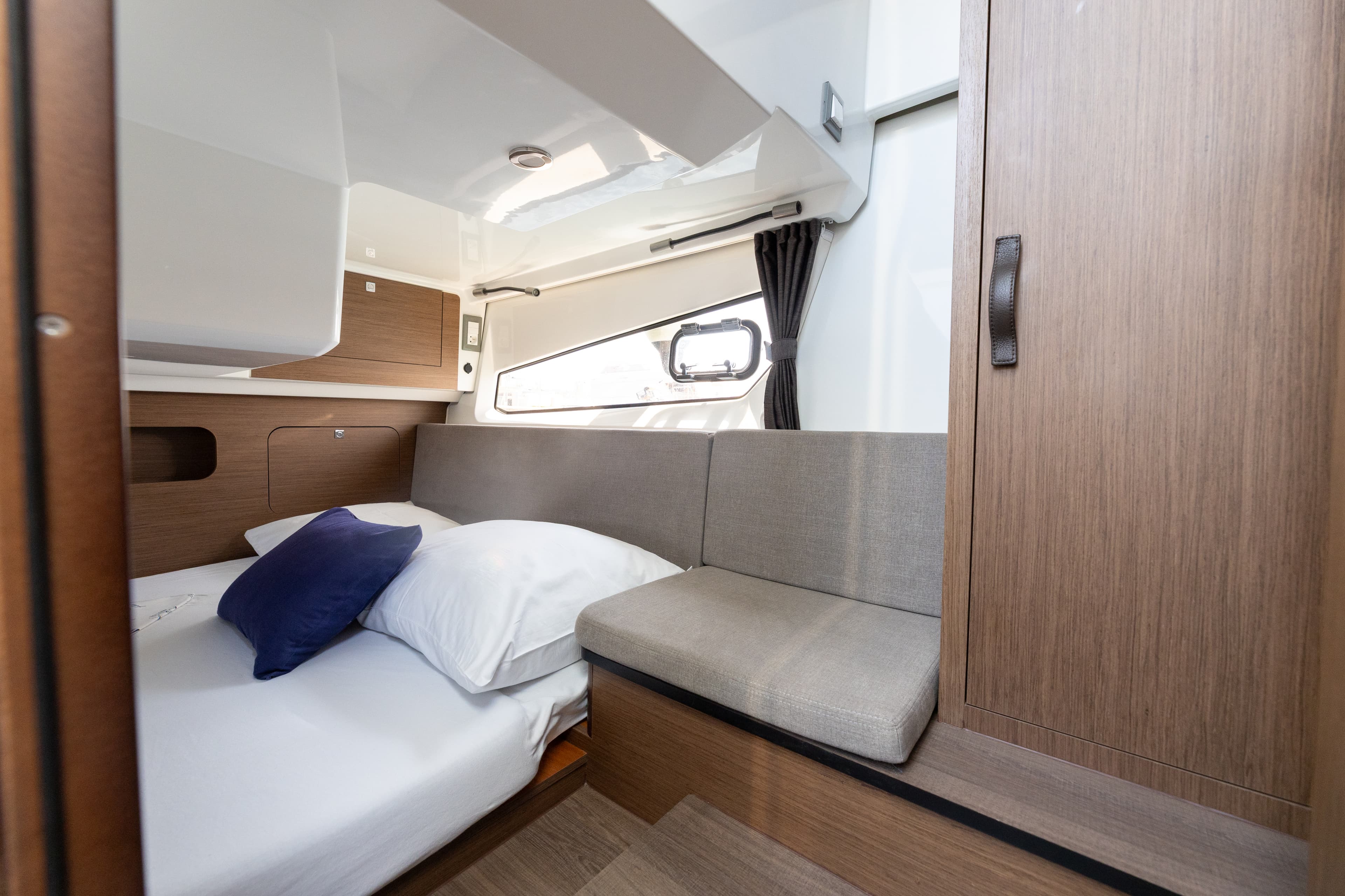 Antares 11 OB - photo 20