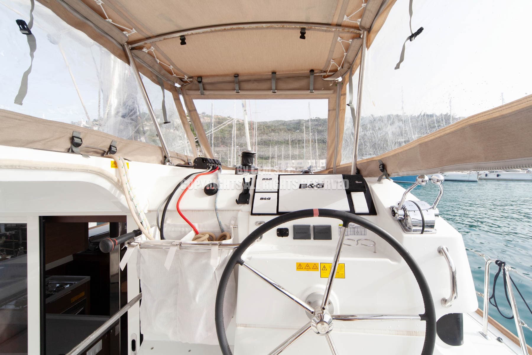 Lagoon 40 - photo 46