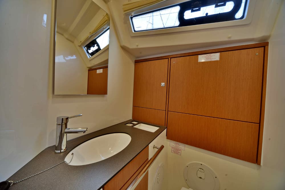 Bavaria 46 Cruiser - photo 9