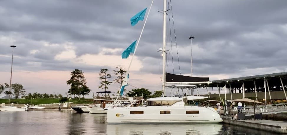 Lagoon 46  - photo 8