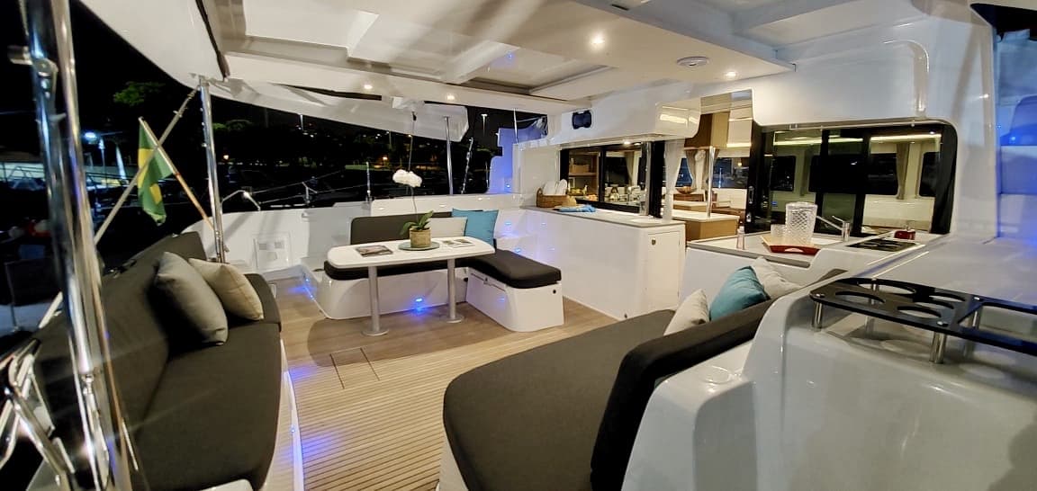 Lagoon 46  - photo 5