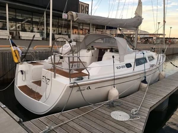 Hanse 325 - photo