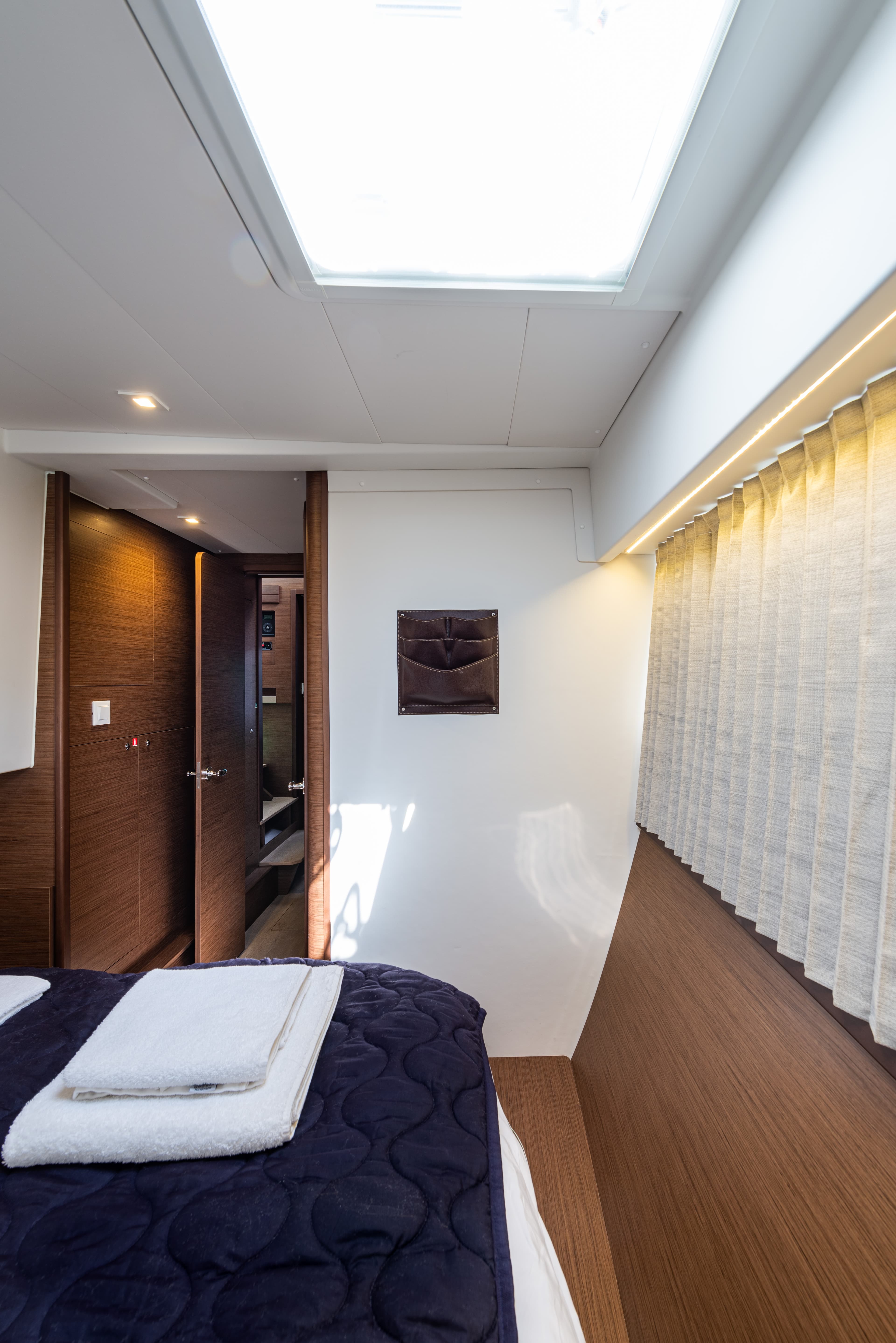 Lagoon 42 - photo 16