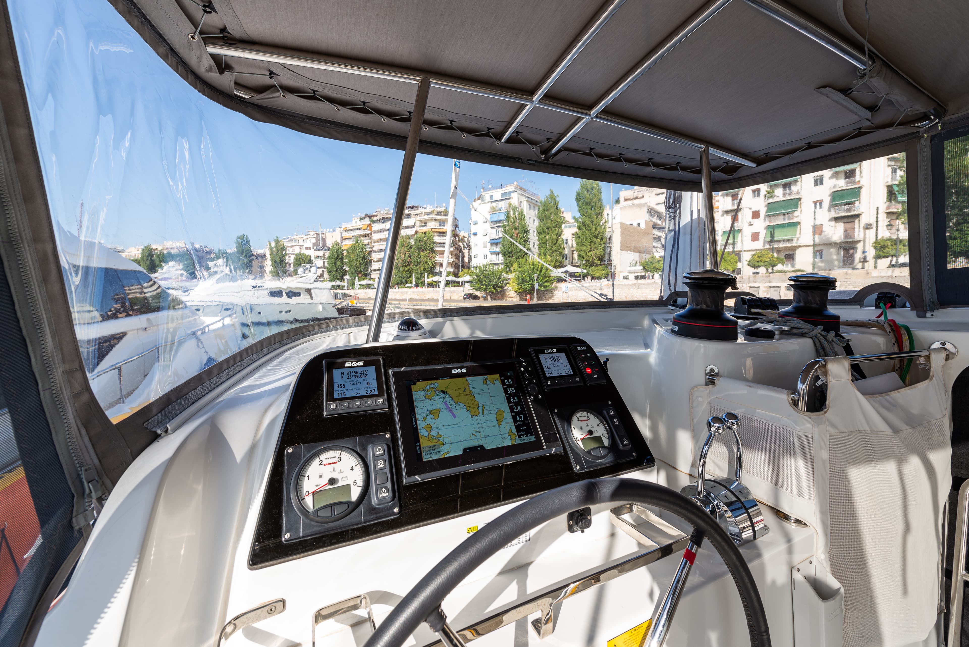 Lagoon 42 - photo 20