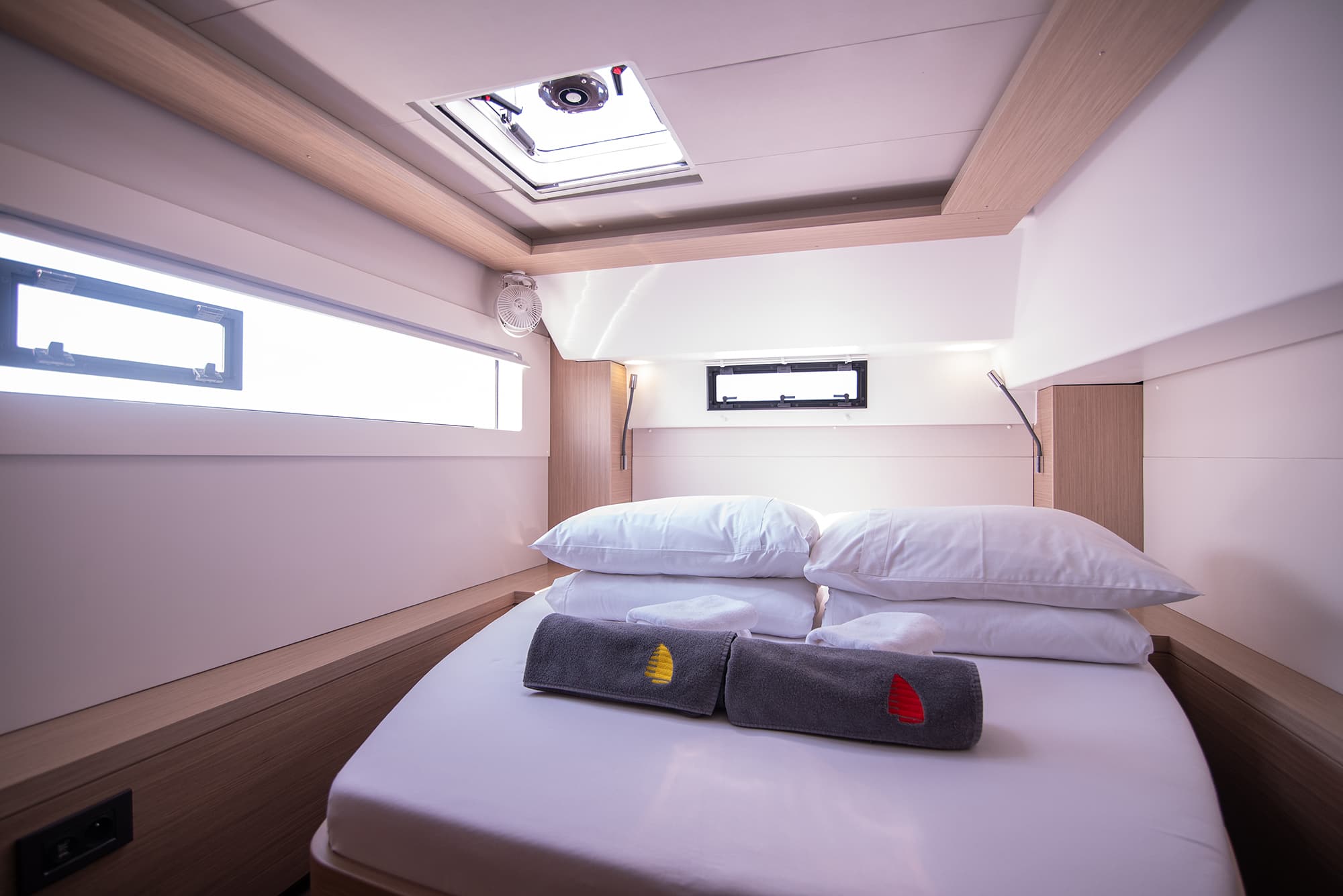 Lagoon 46  - photo 11