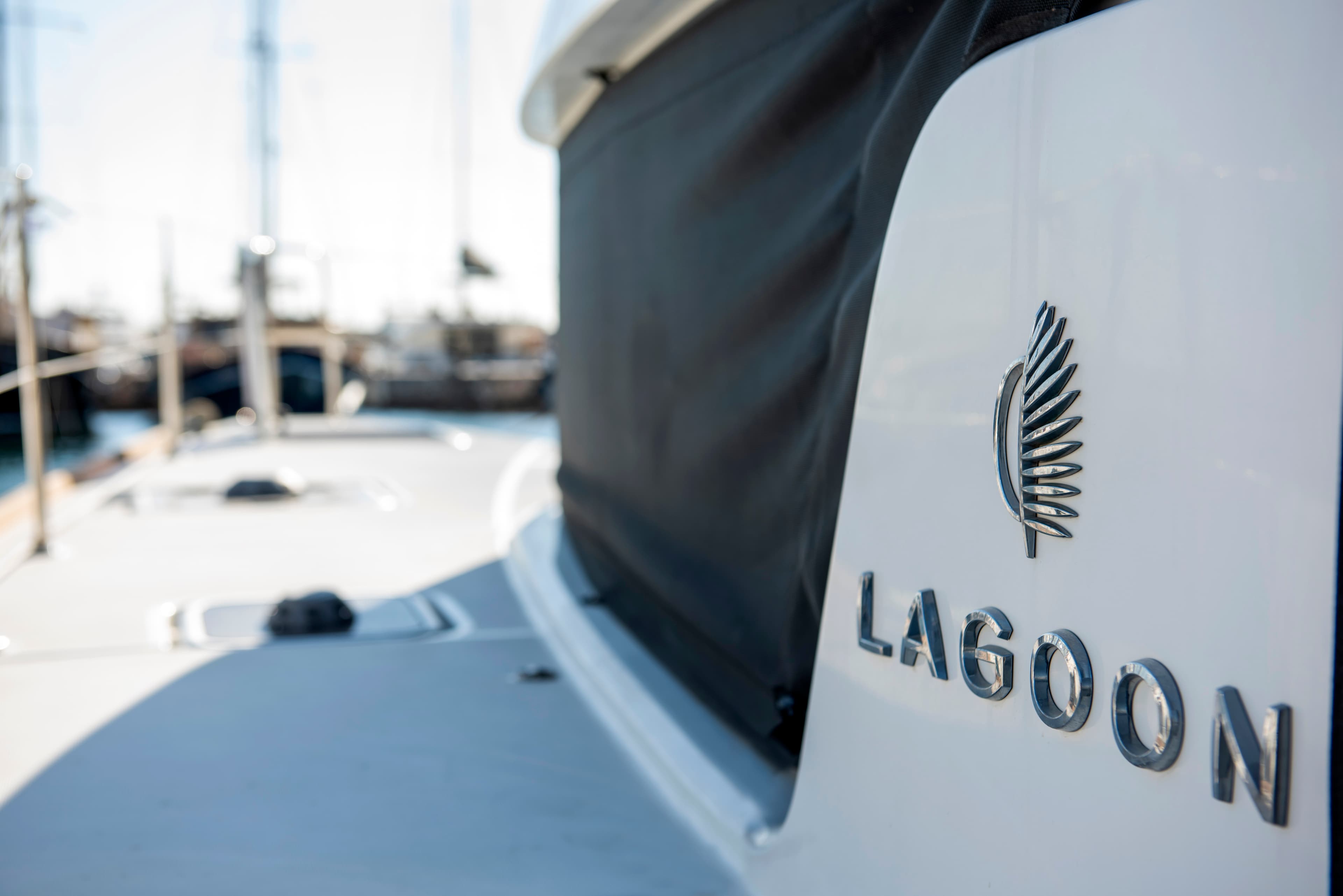 Lagoon 40 - photo 13