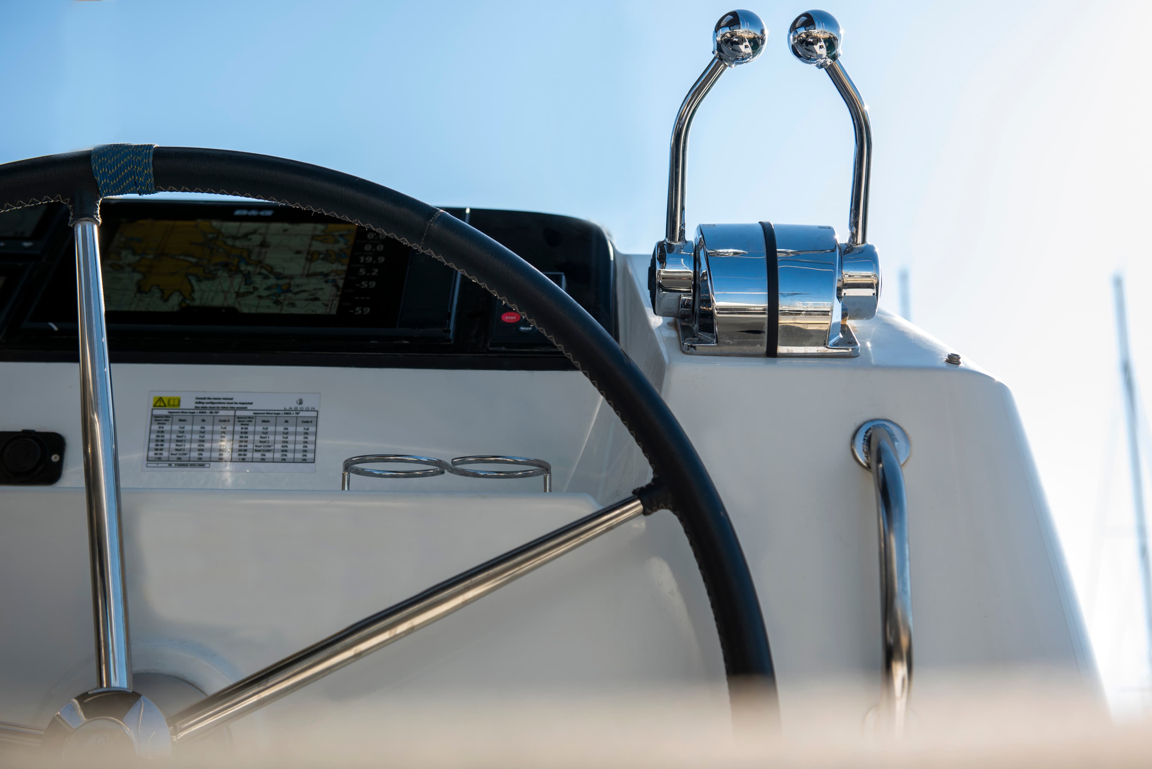 Lagoon 40 - photo 11