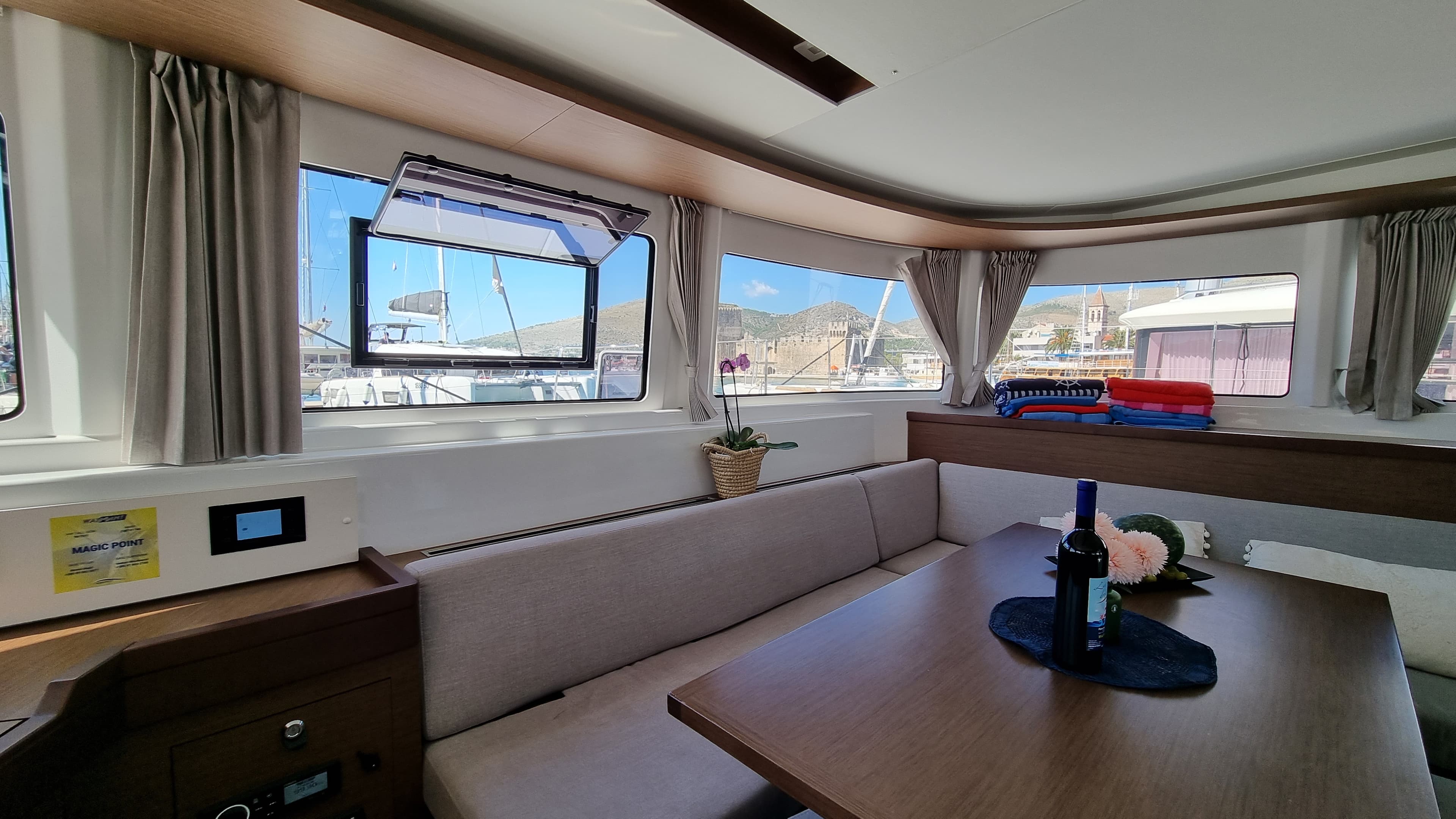 Lagoon 46  - photo 15