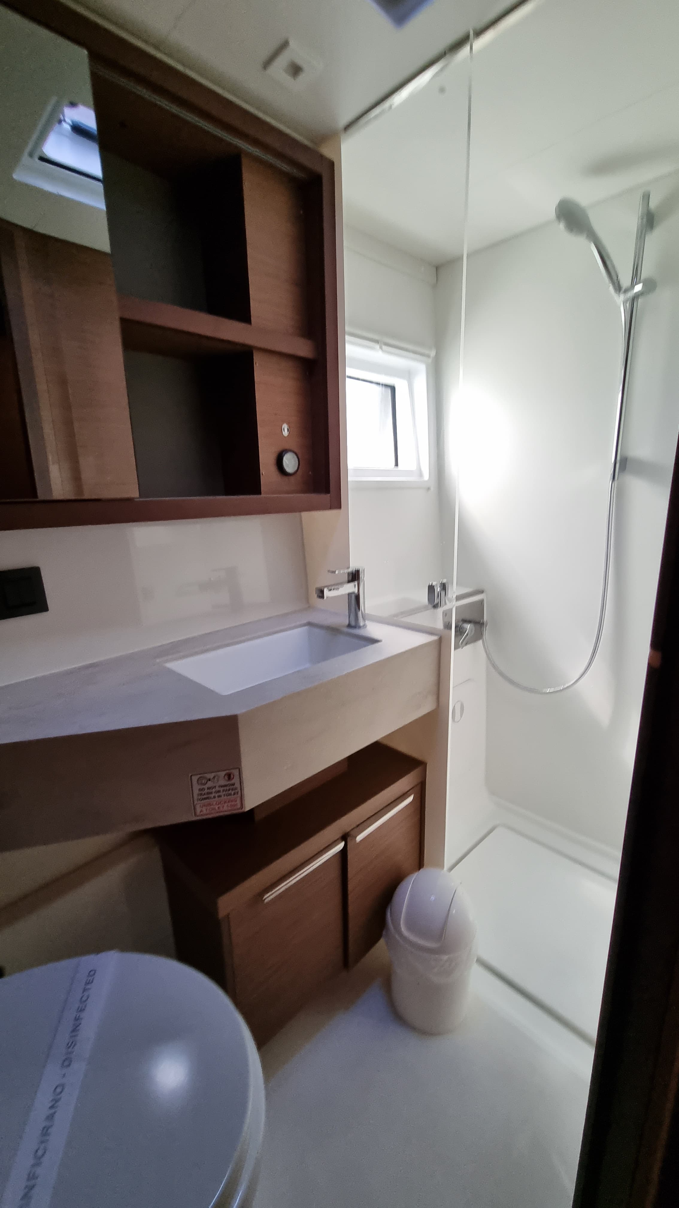 Lagoon 46  - photo 22