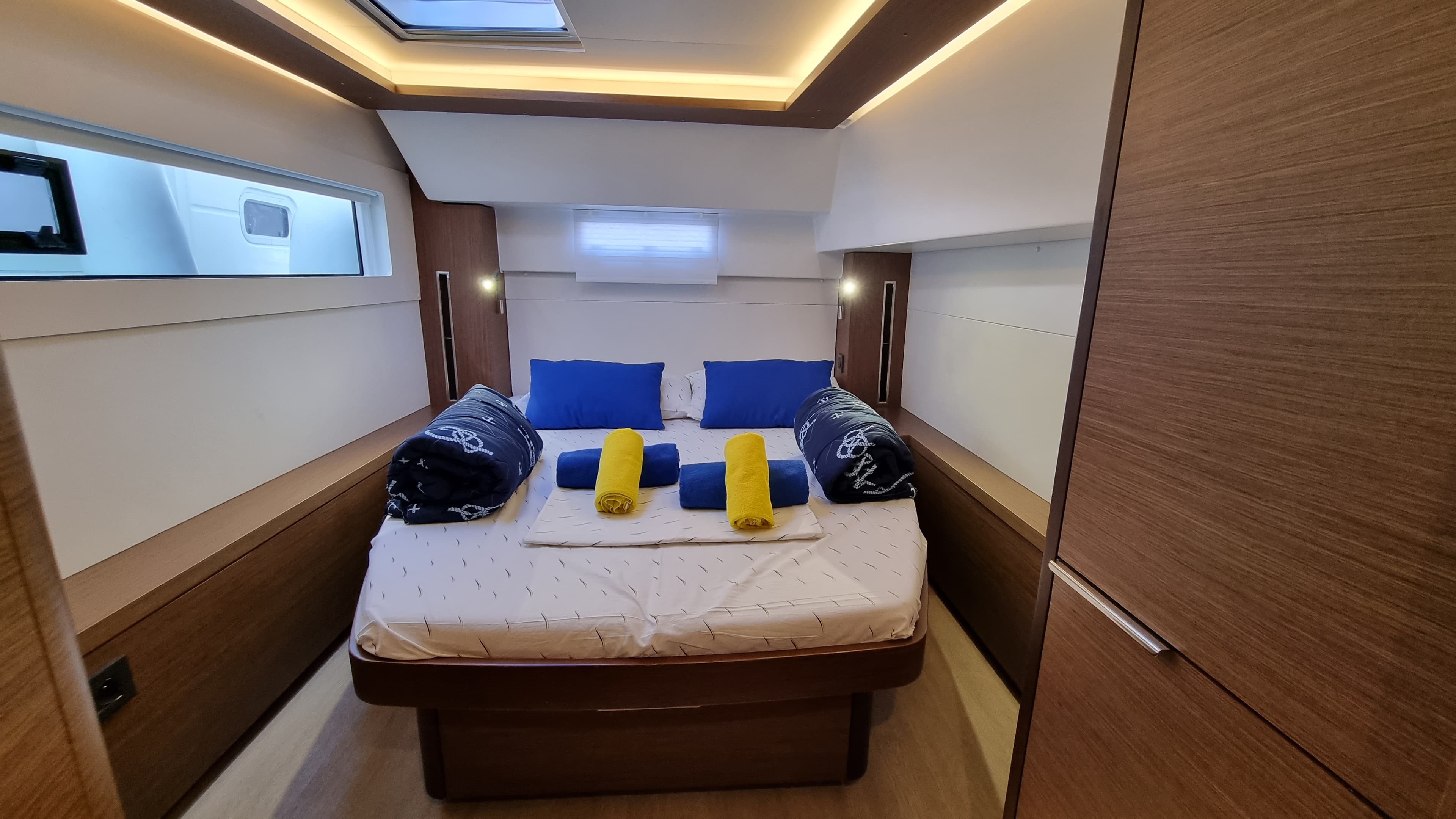 Lagoon 46  - photo 16