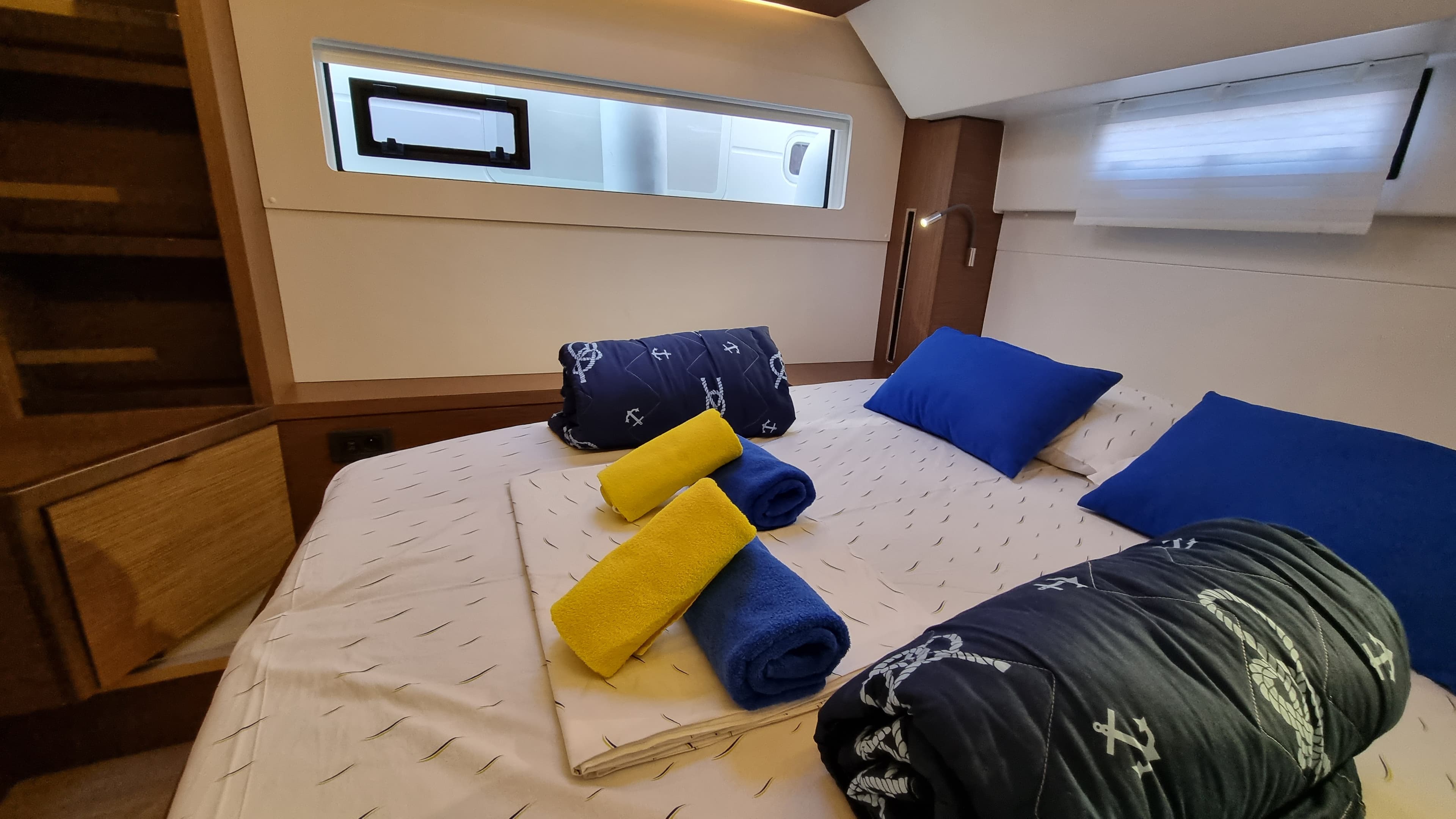 Lagoon 46  - photo 17