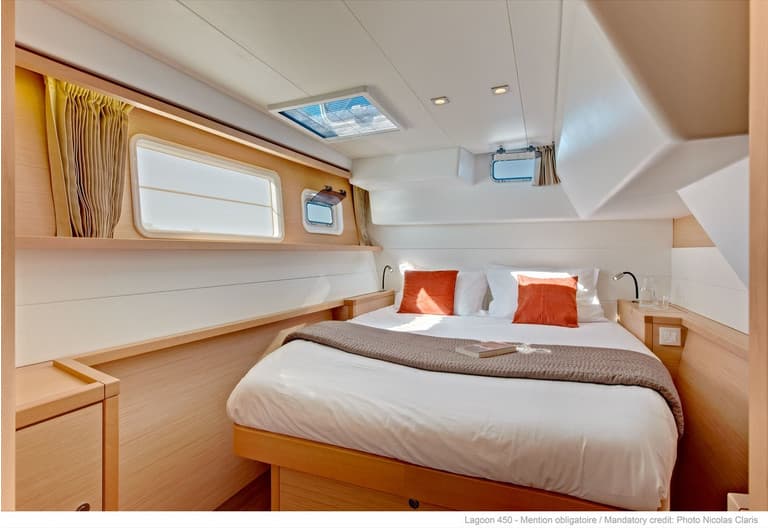 Lagoon 450 Fly - photo 10