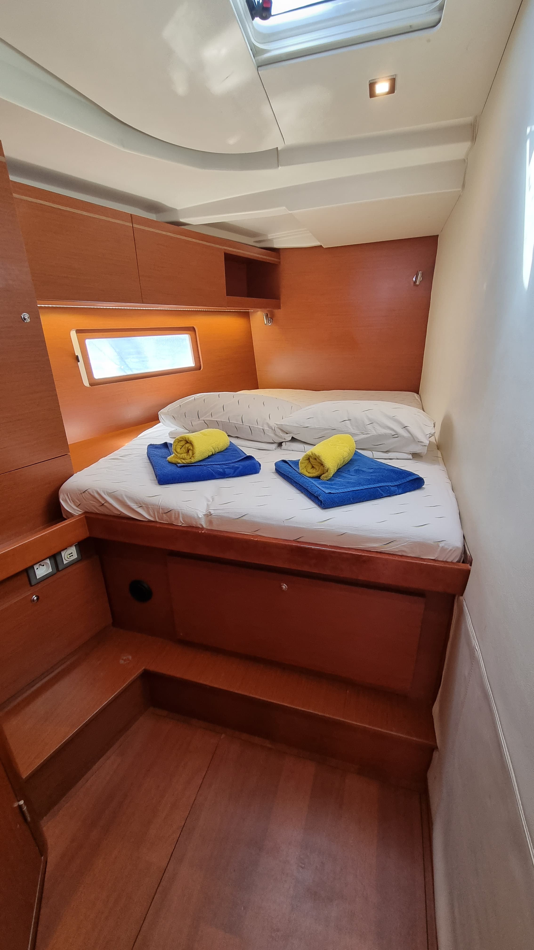 Oceanis 51.1 - photo 12