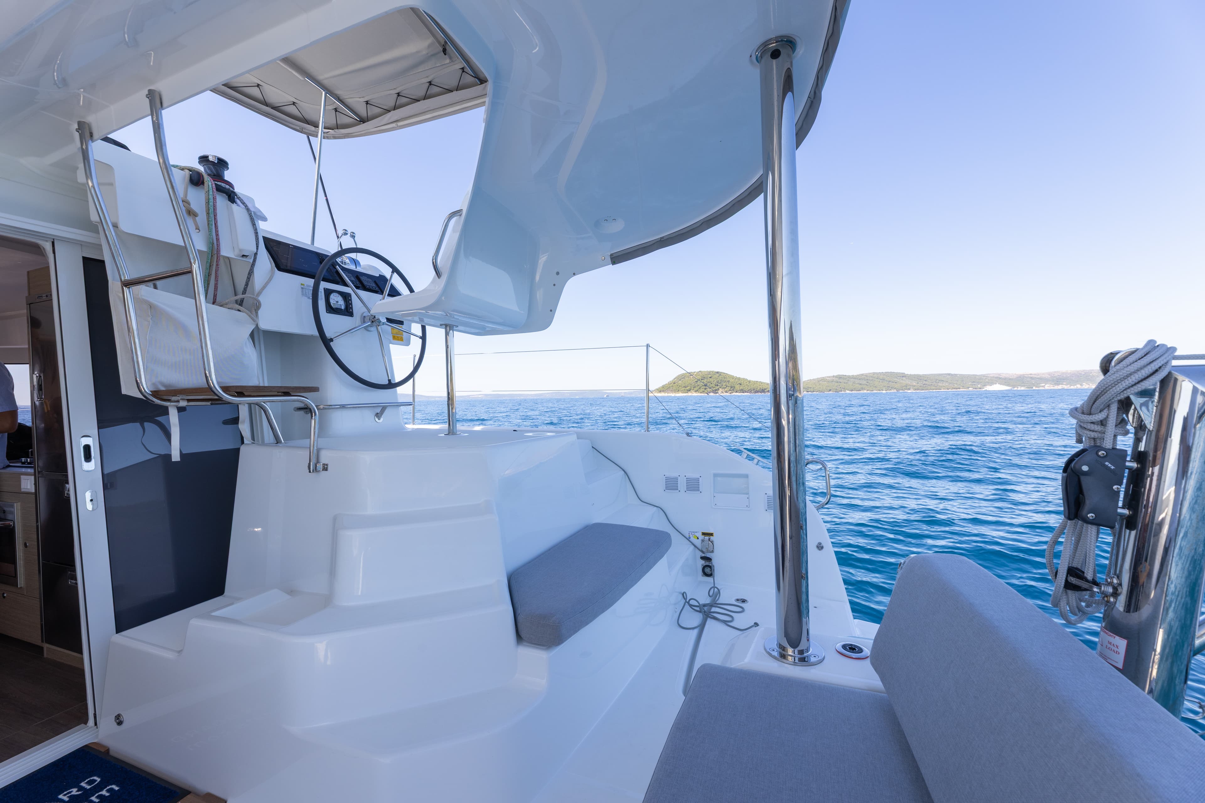 Lagoon 38 - photo 13