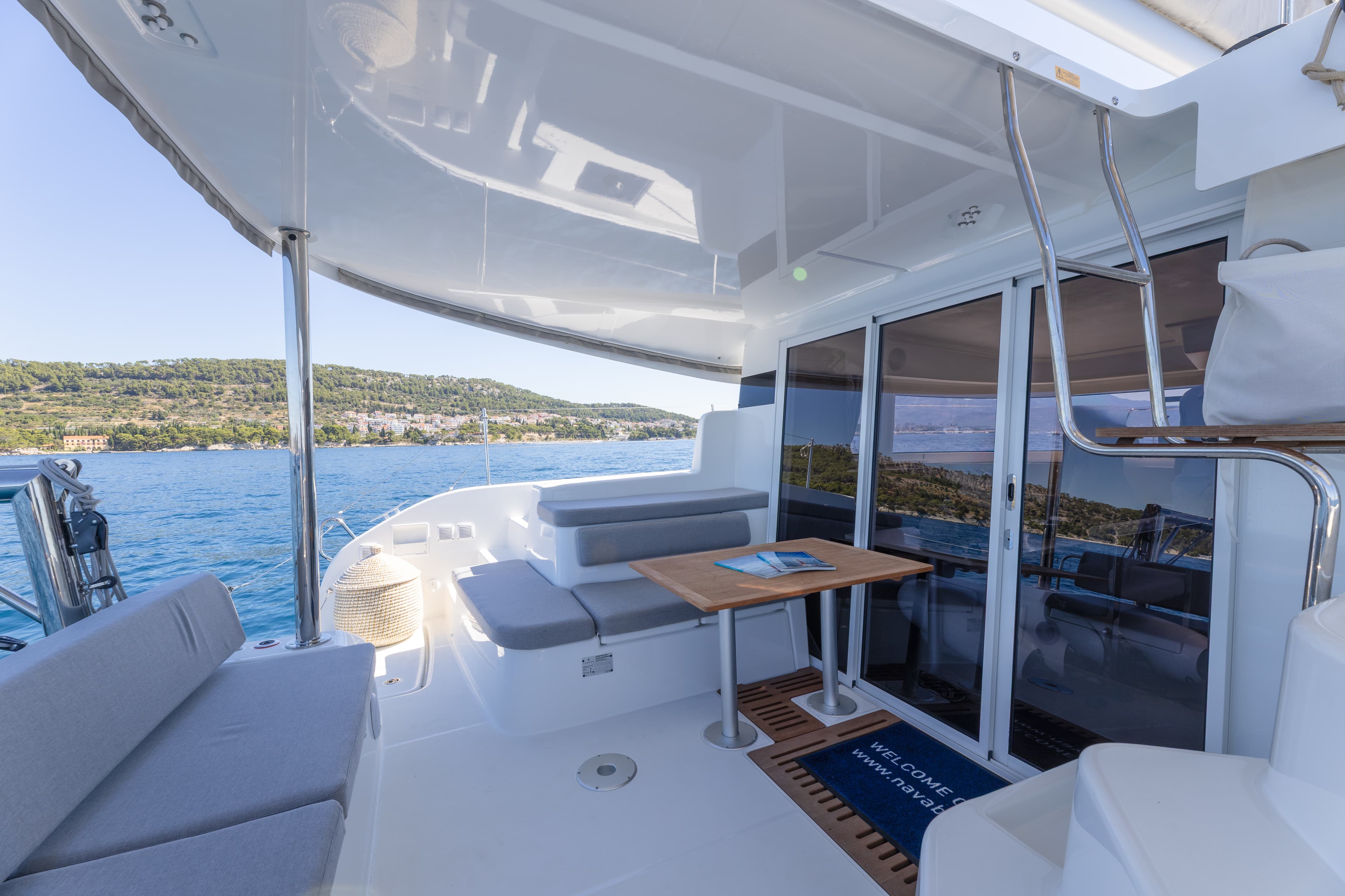 Lagoon 38 - photo 15