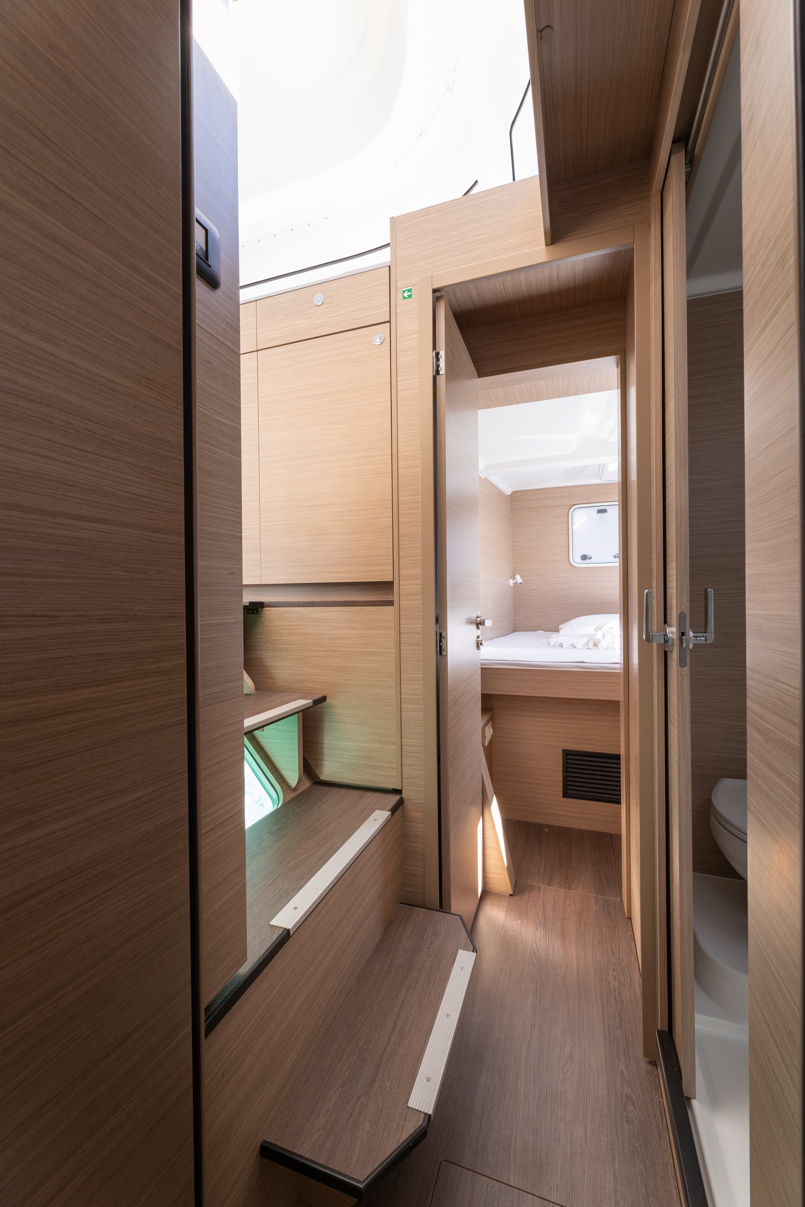 Lagoon 38 - photo 22