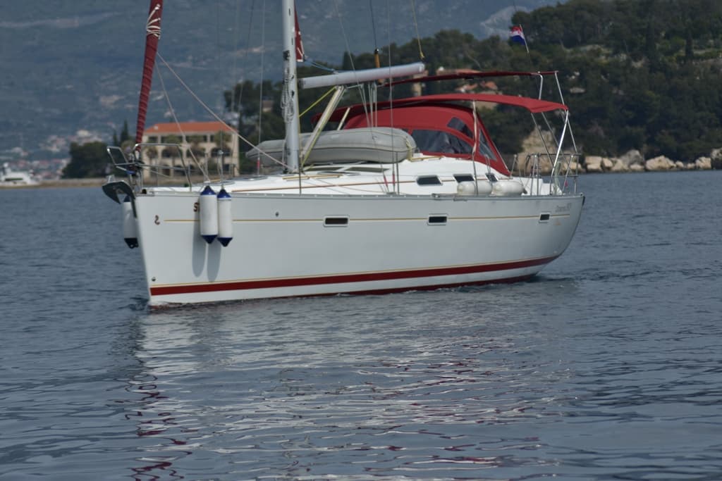 Oceanis 393 - photo 4