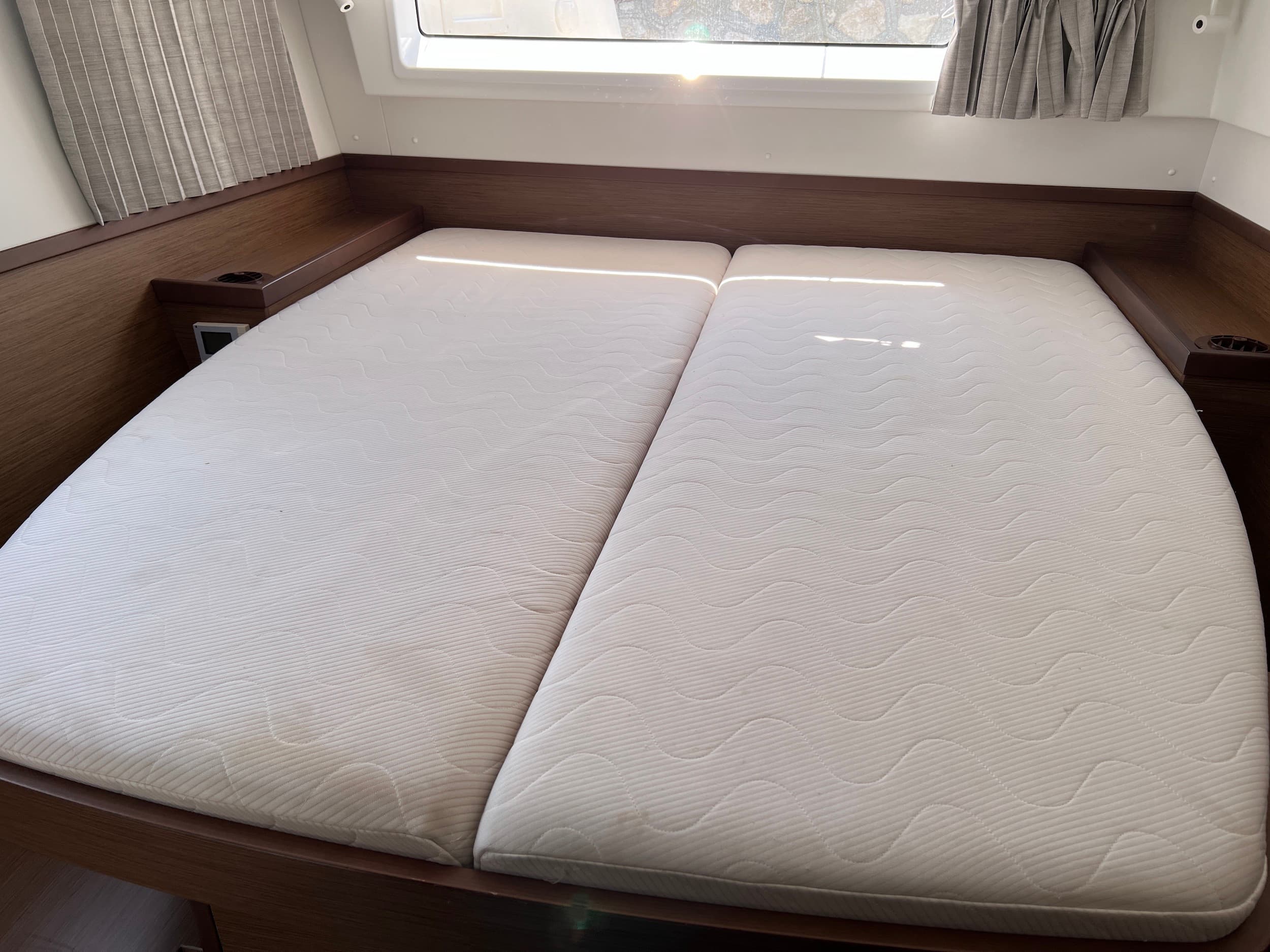 Lagoon 42 - photo 19