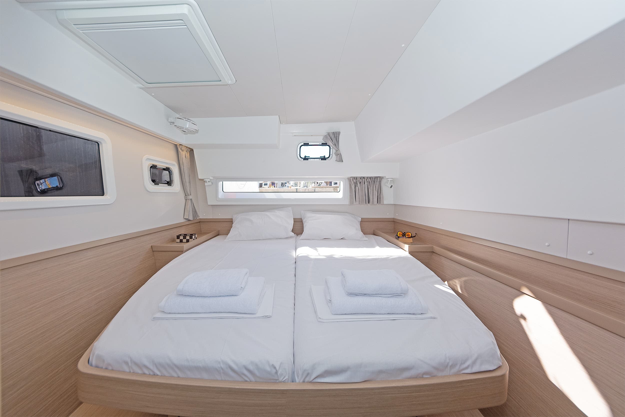 Lagoon 42 - photo 15