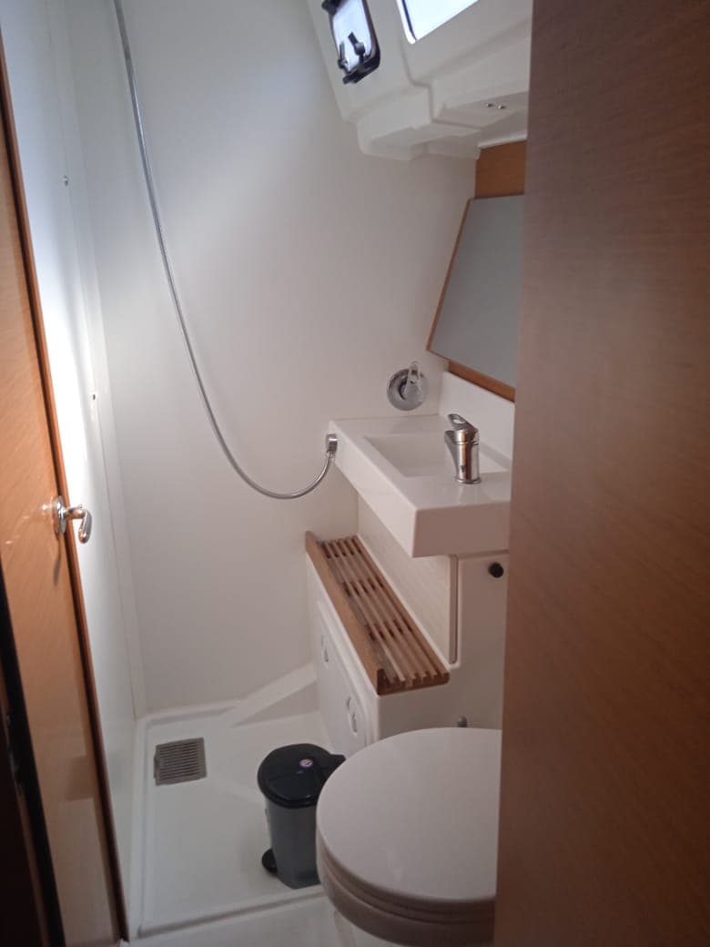 Sun Odyssey 490 - photo 10