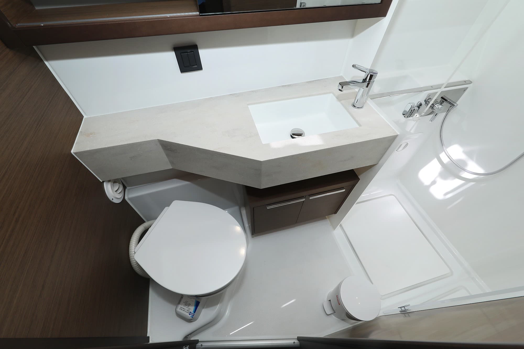 Lagoon 46  - photo 50