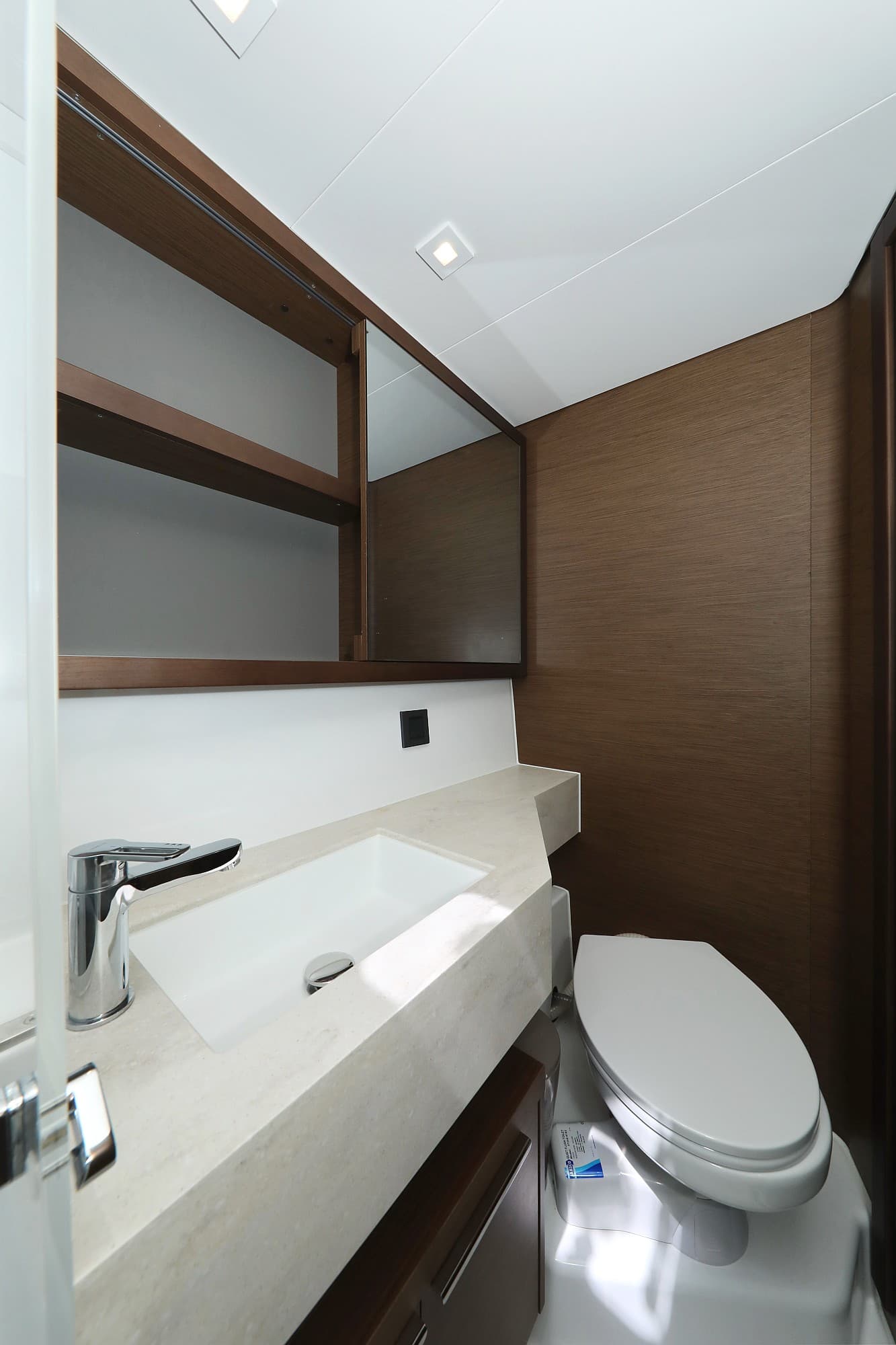 Lagoon 46  - photo 79